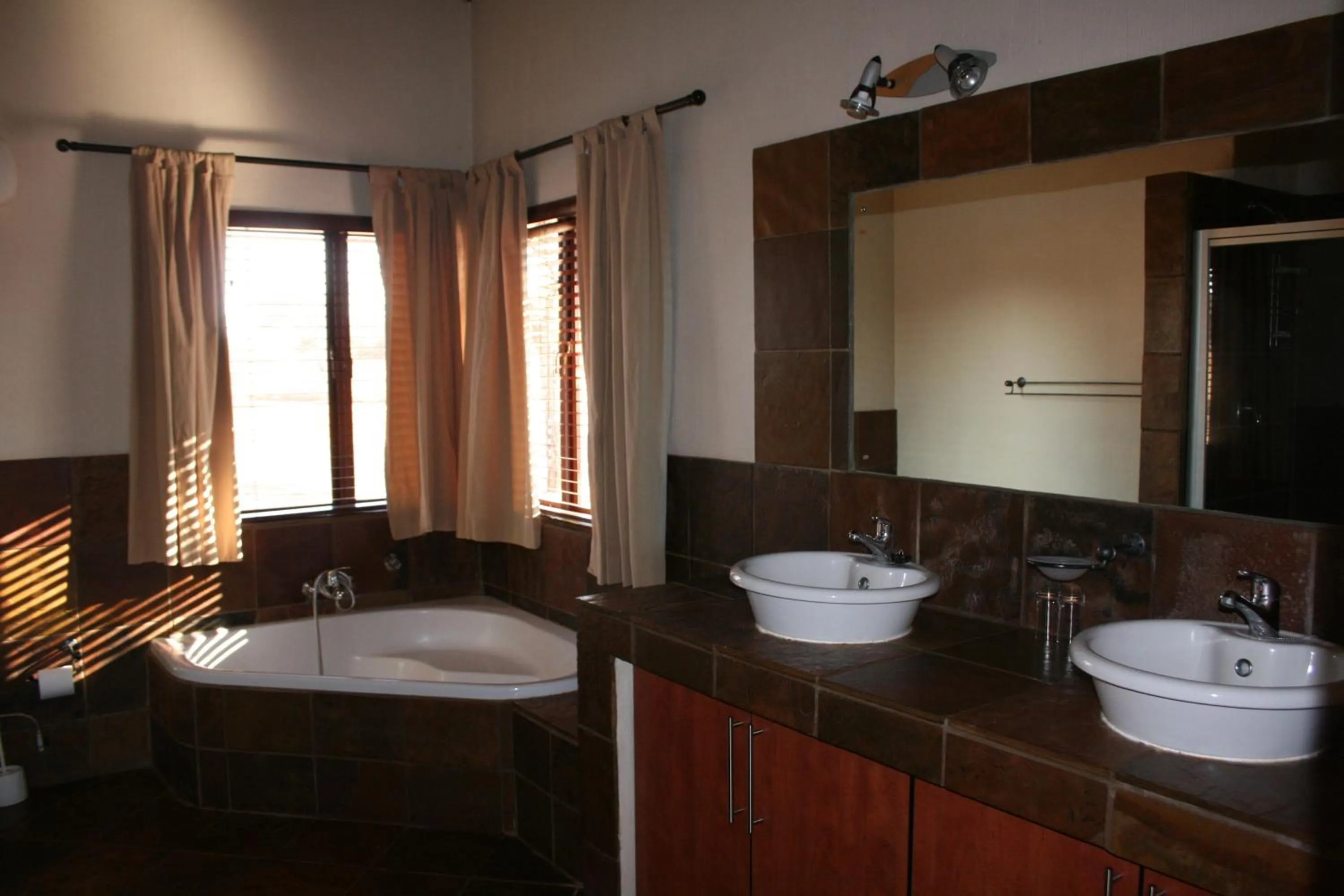 Bathroom in Makhato 84 Bush Lodge