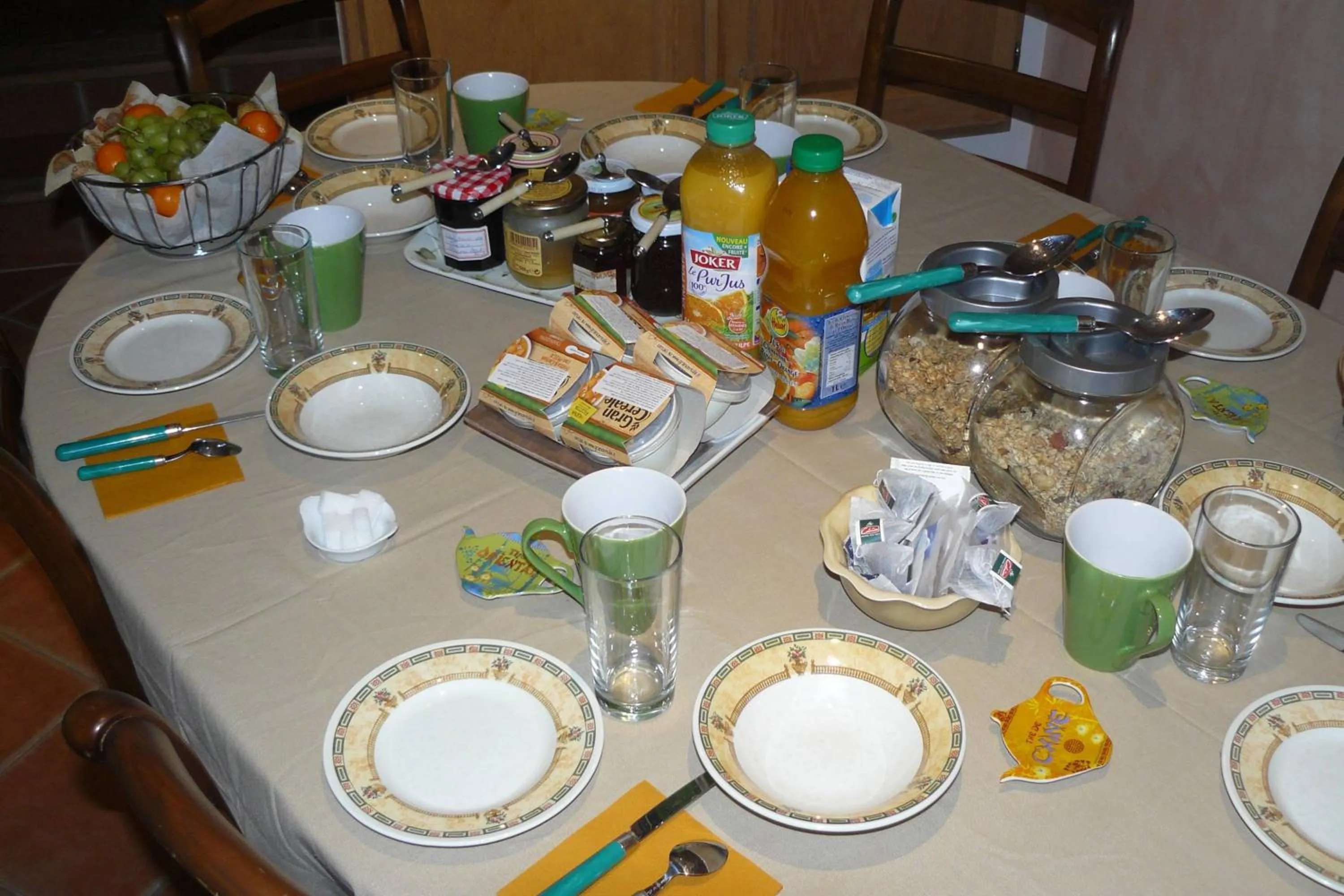 Restaurant/places to eat in Porte de Paris