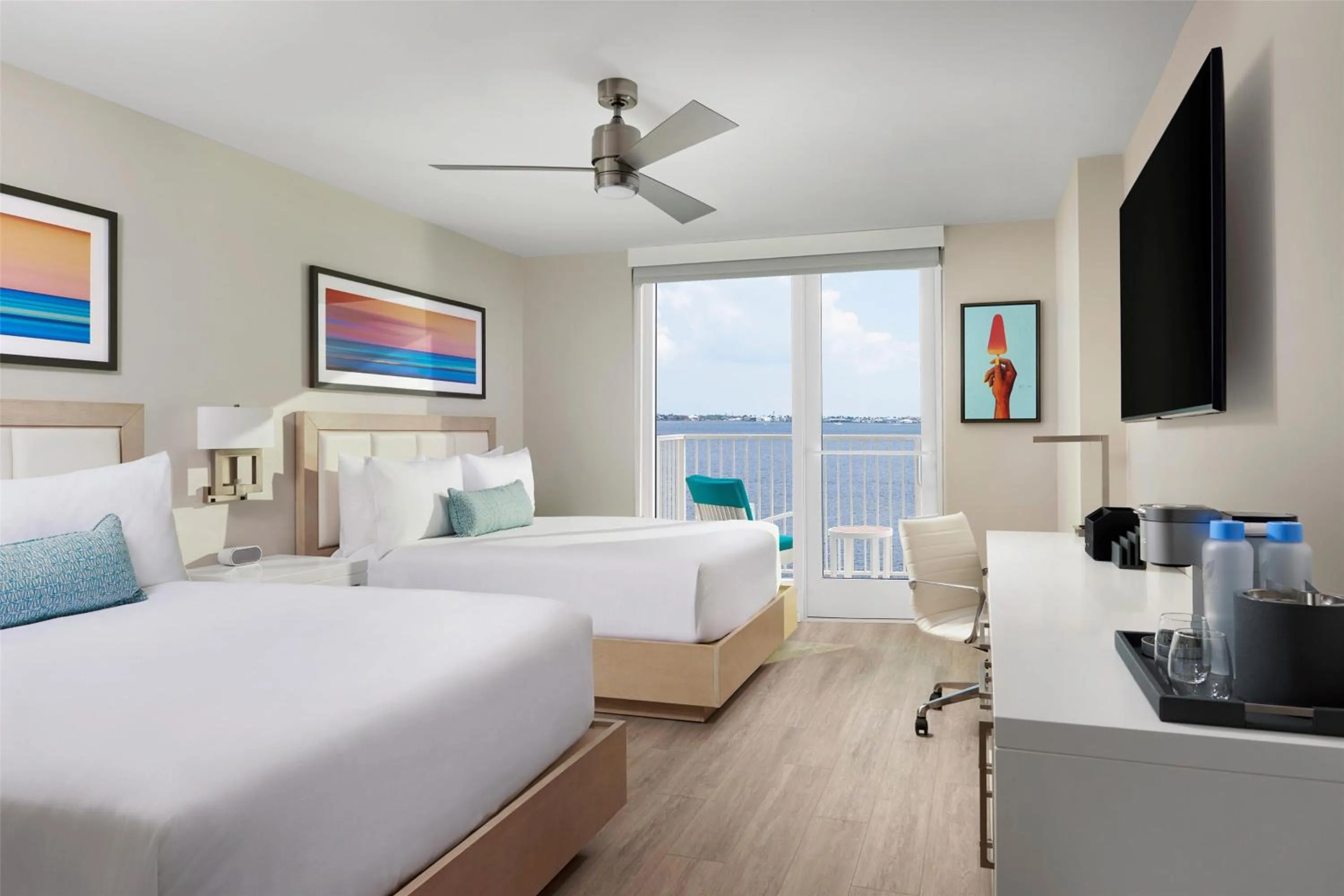 Bed in Sunseeker Resort Florida Gulf Coast, Curio Collection Hilton