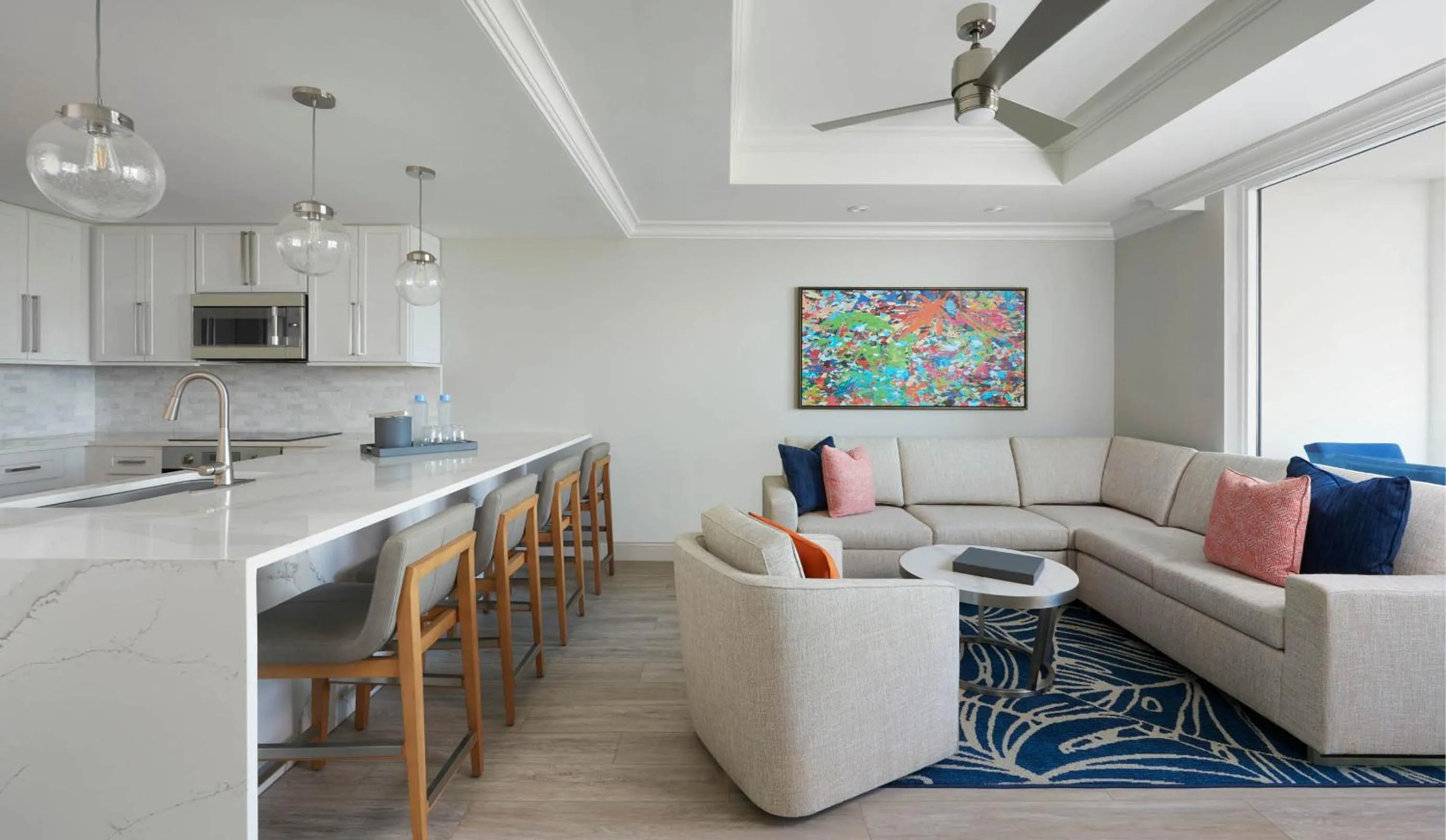 TV and multimedia in Sunseeker Resort Florida Gulf Coast, Curio Collection Hilton