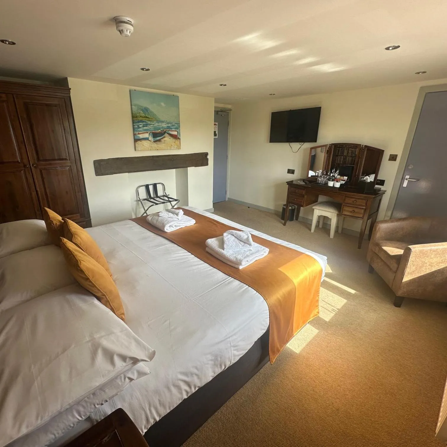 Bedroom, Bed in Waveney Inn & Hotel