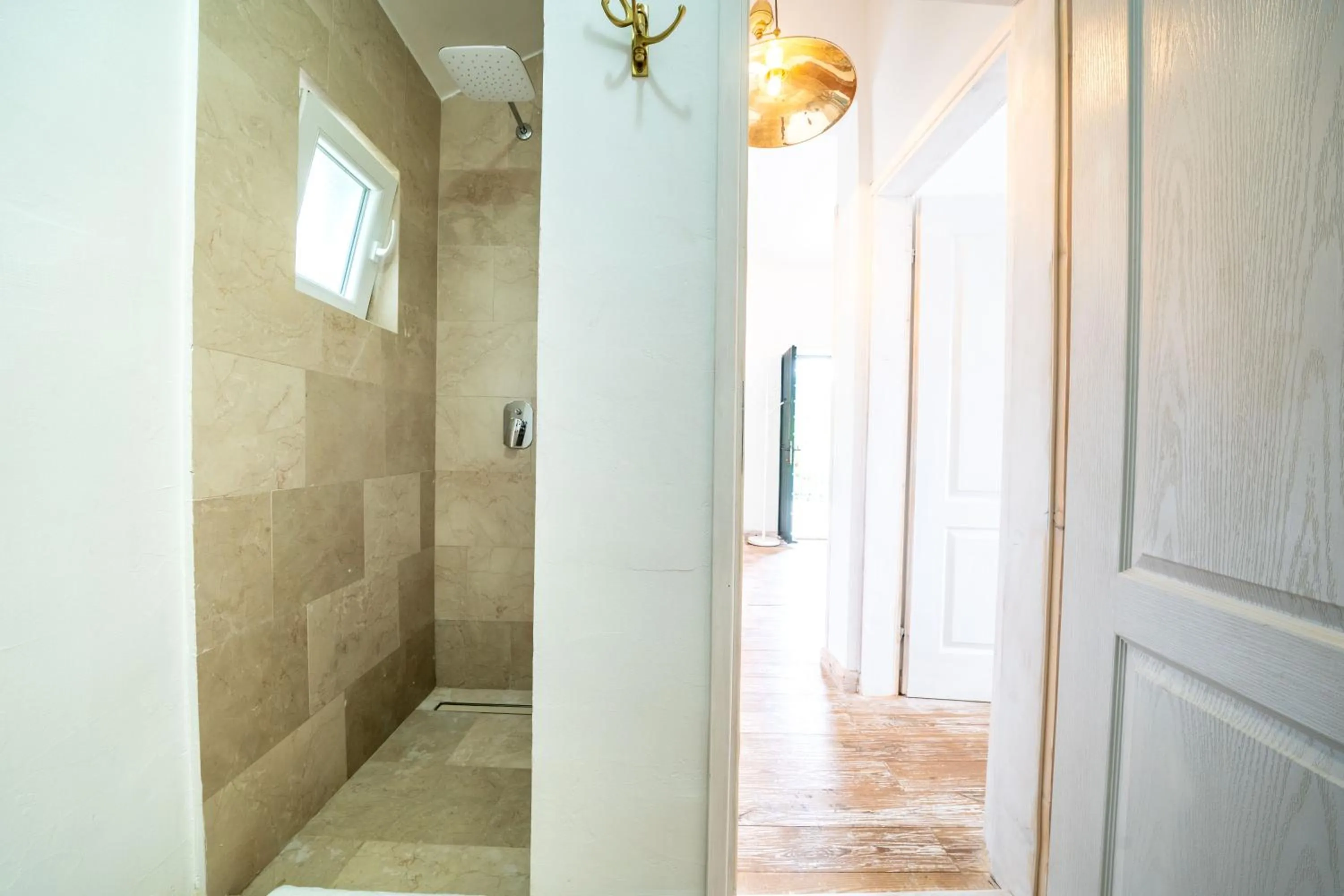 Shower in Klinci Village Resort