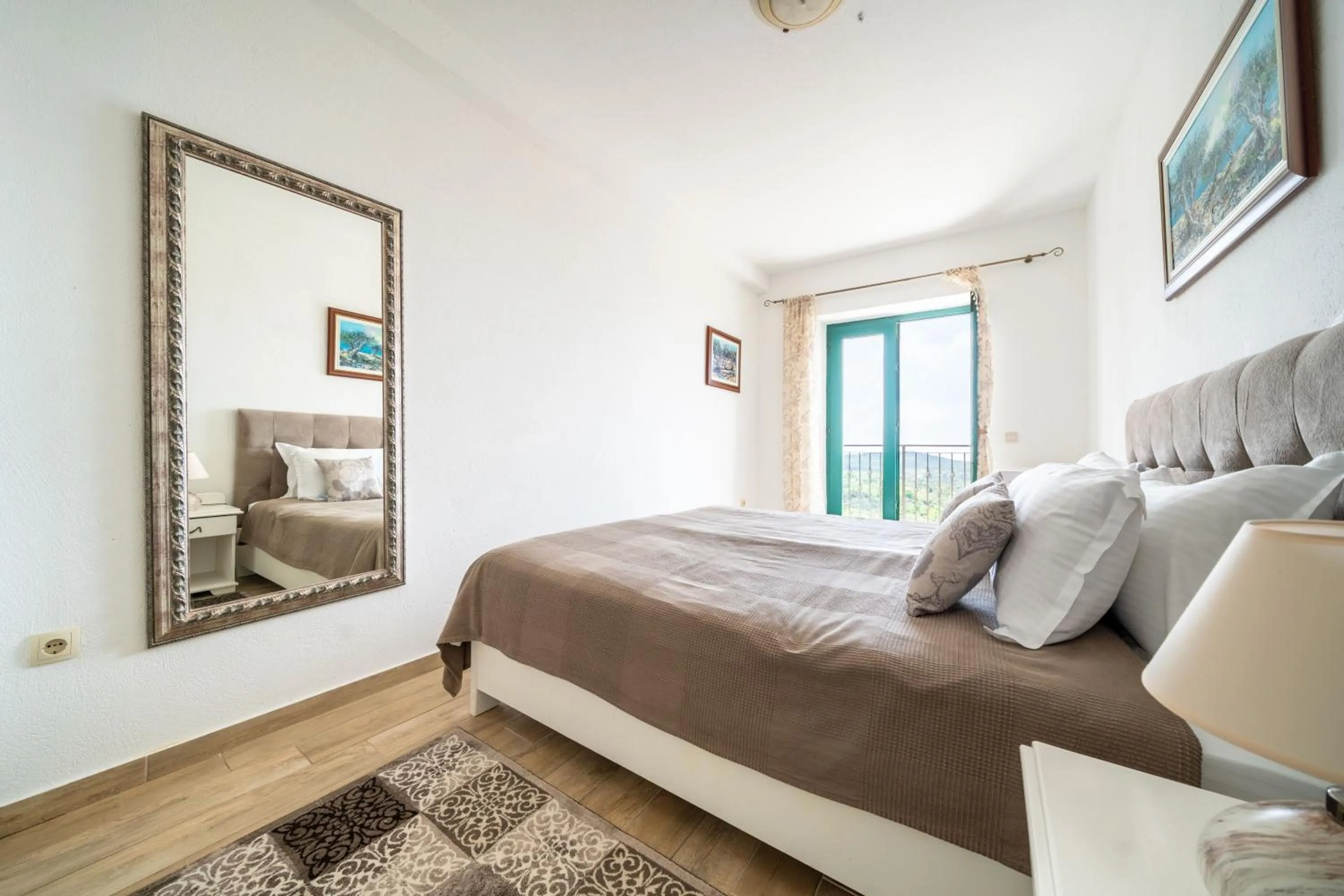 Bed in Klinci Village Resort