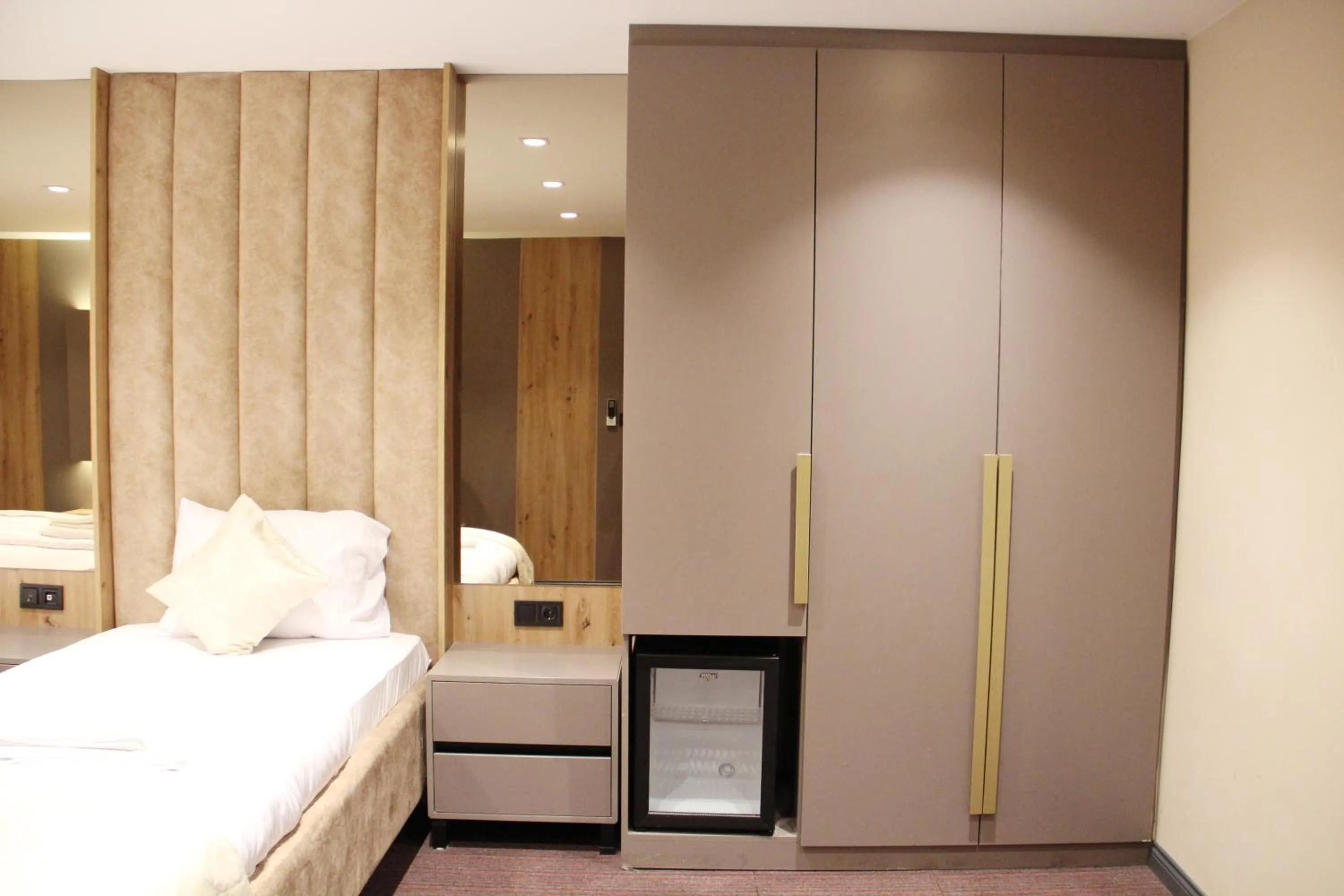 Decorative detail, Bed in Sabiha Sultan Hotel-Karakoy