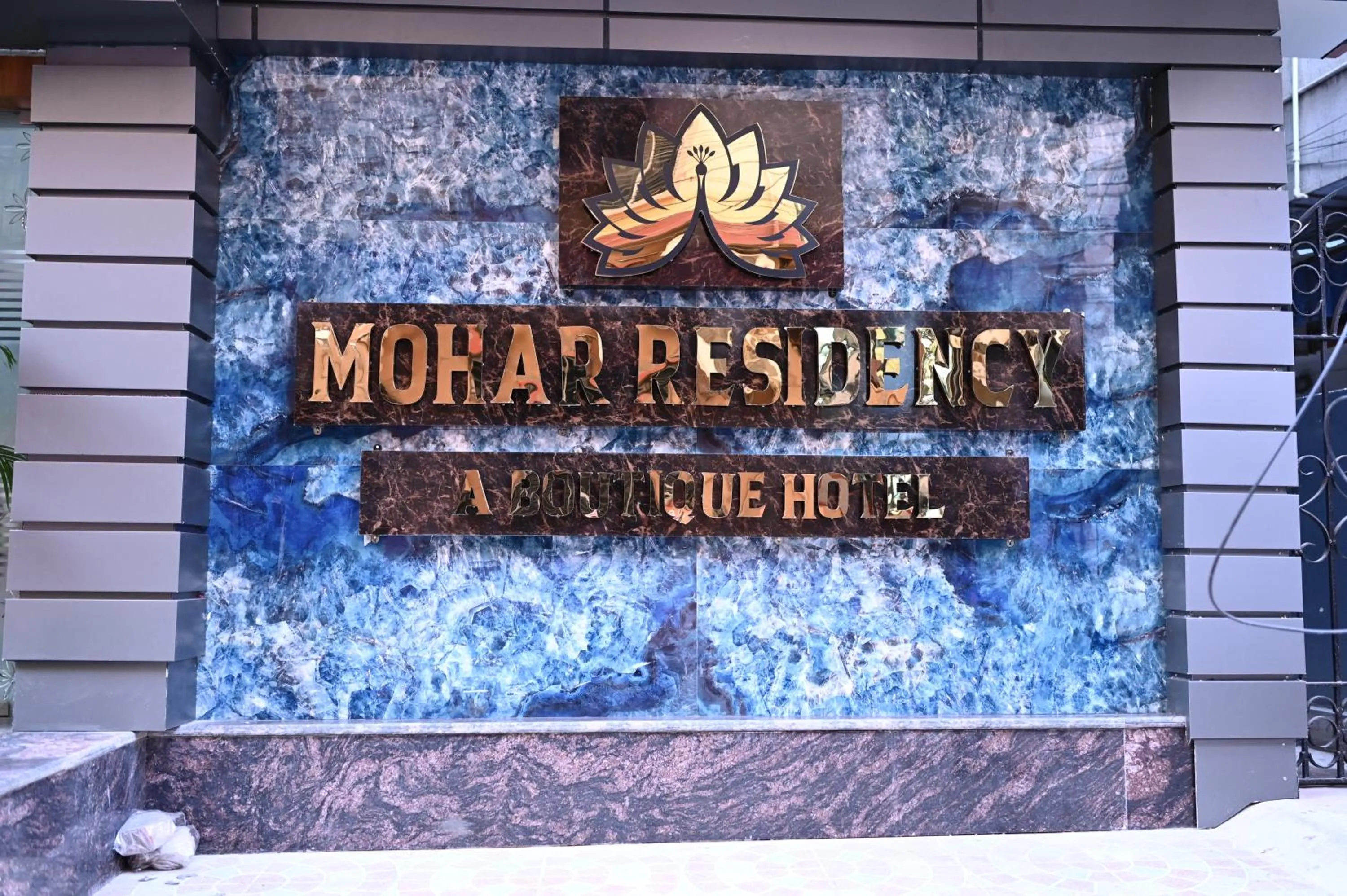 Facade/entrance in Mohar Residency