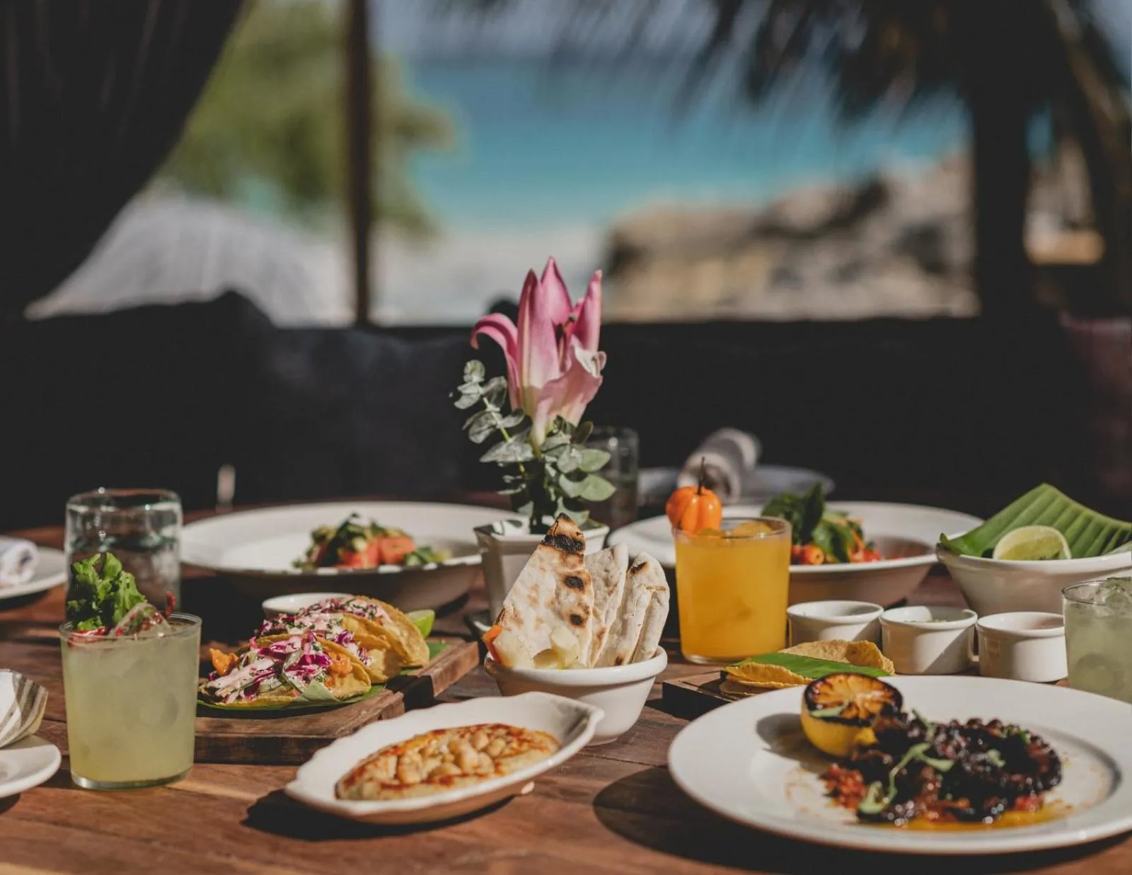 Restaurant/places to eat in Casa Gitano