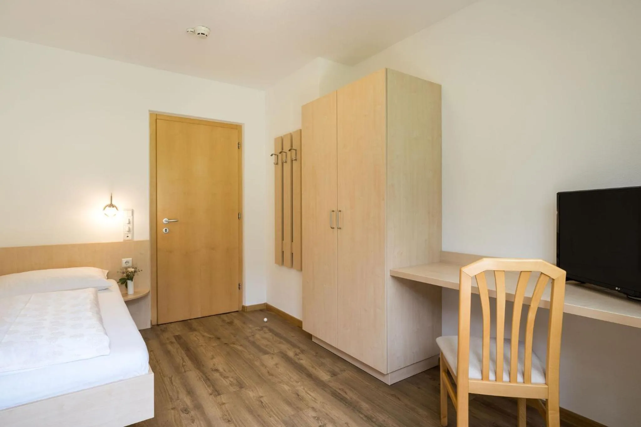 Bed in B&B Garni Schorneck