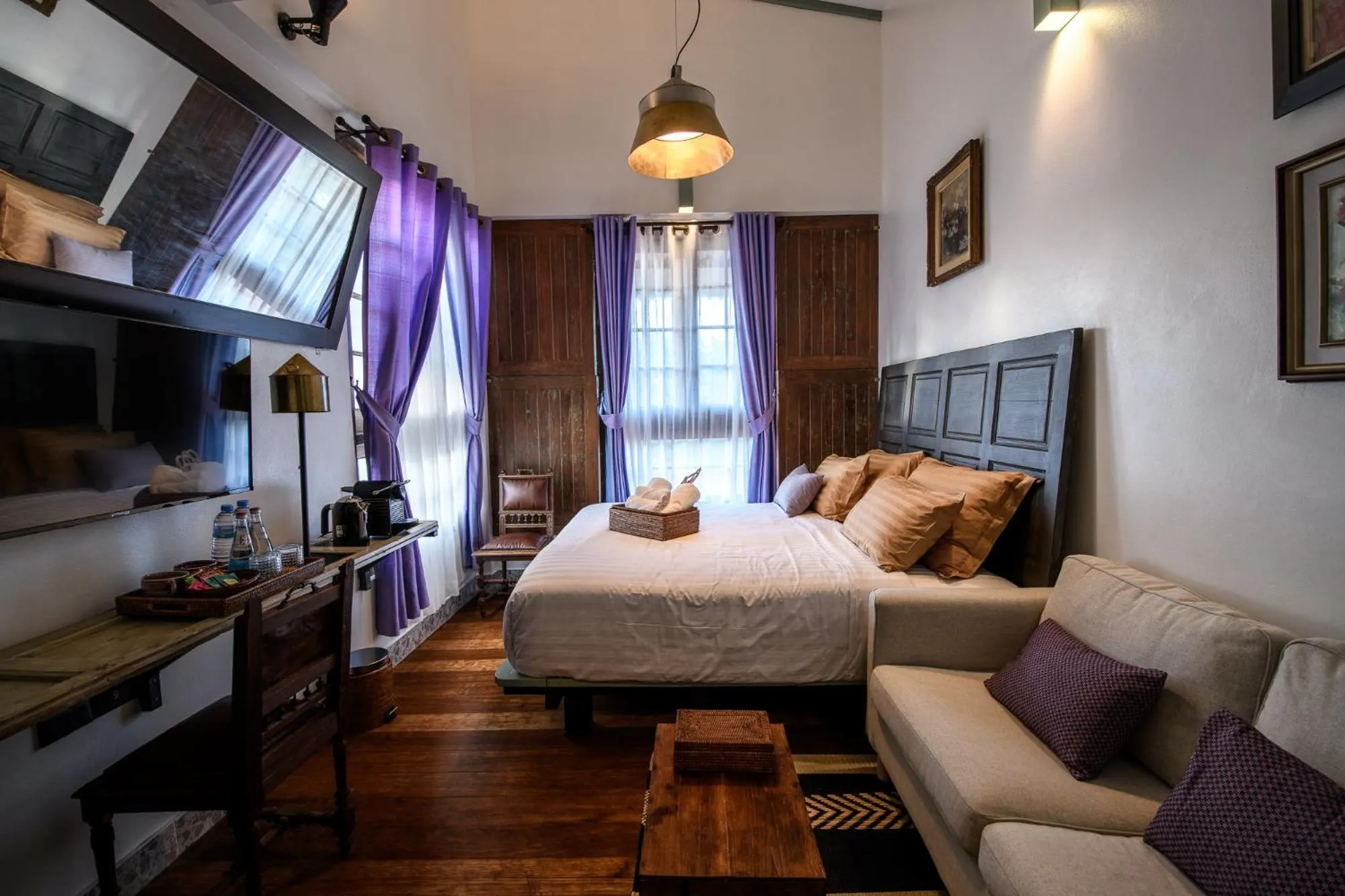 Bed in Hanuman Boutique Stay &Eatery