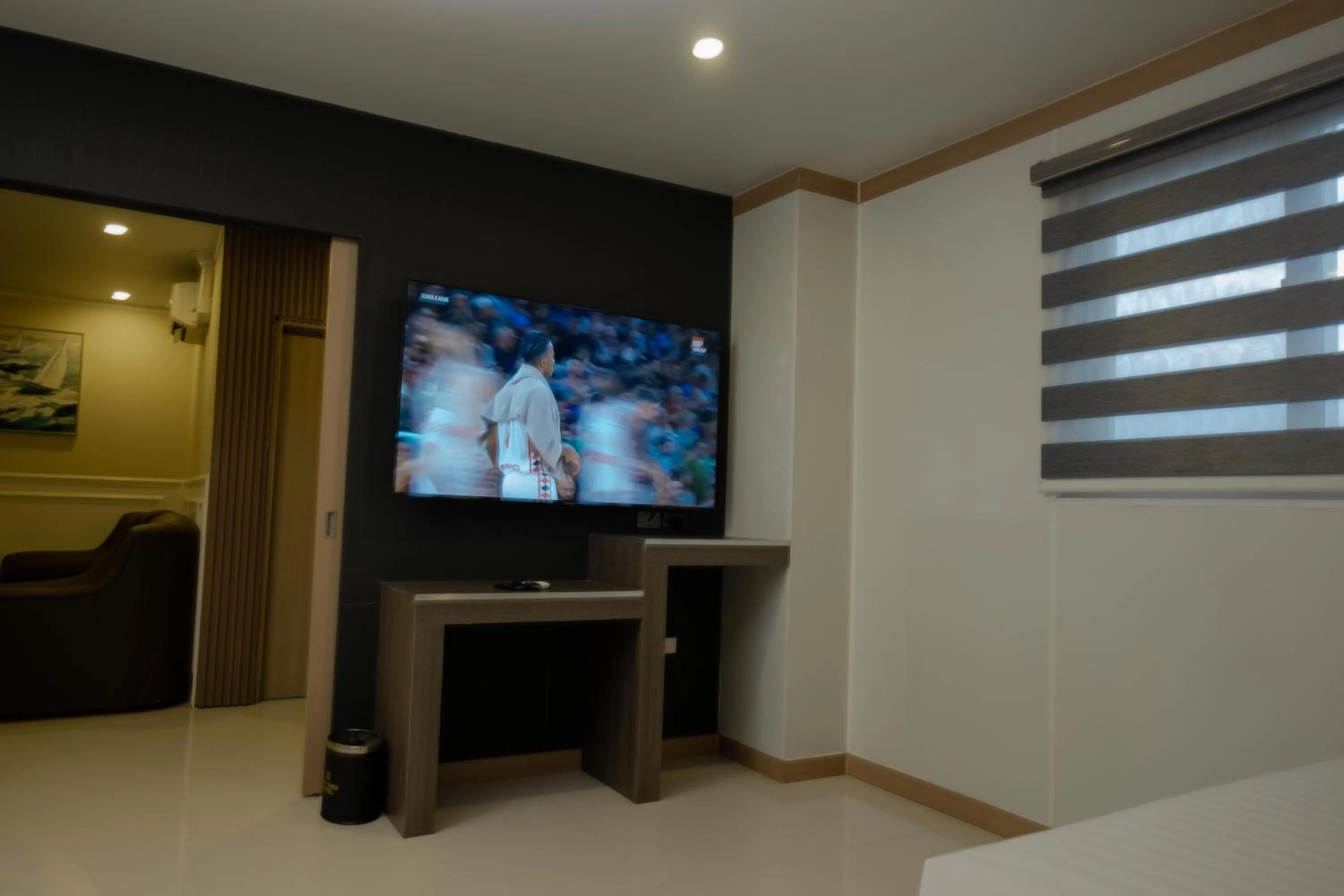 TV and multimedia in THE TIMES HOTEL