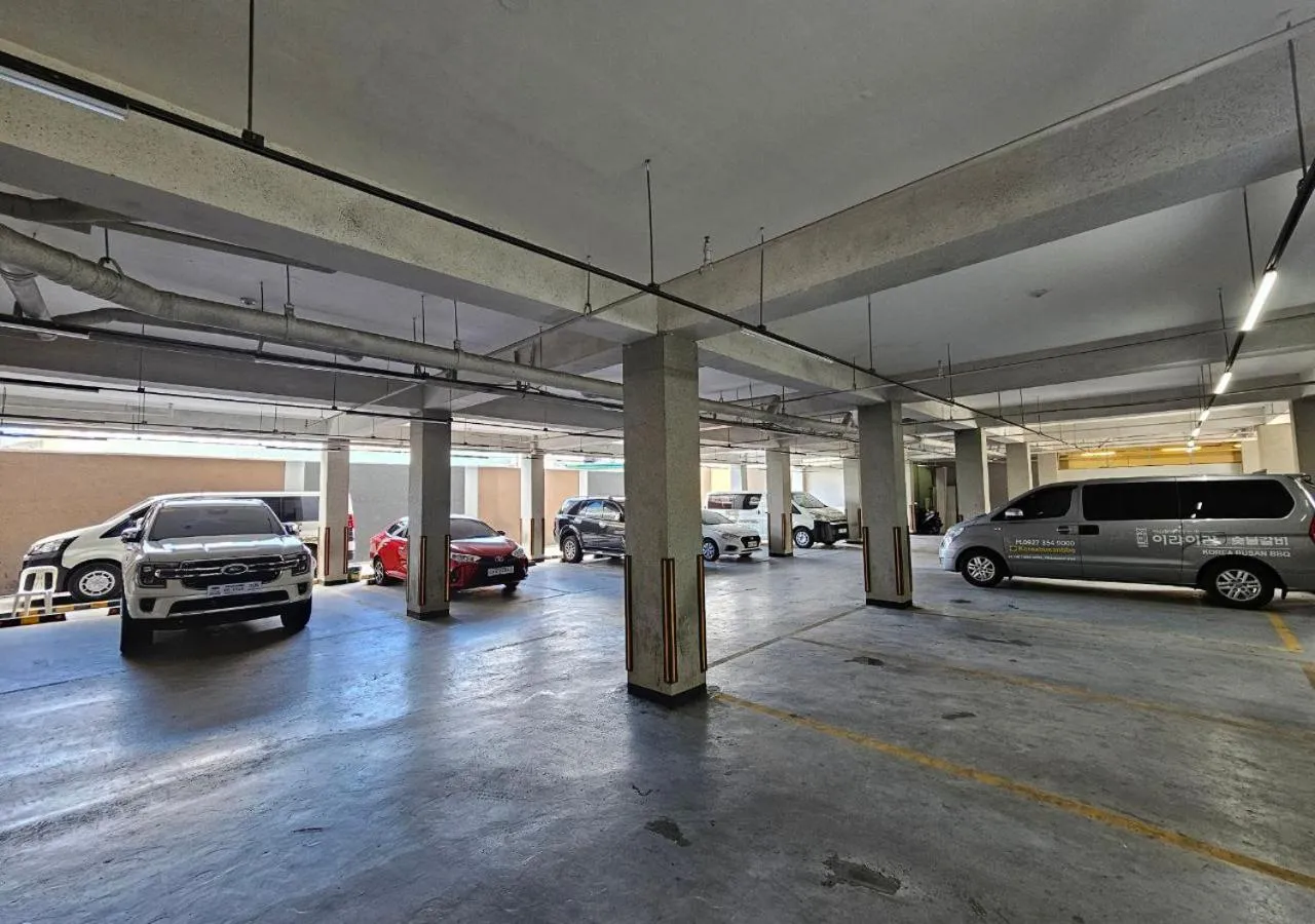 Parking in THE TIMES HOTEL