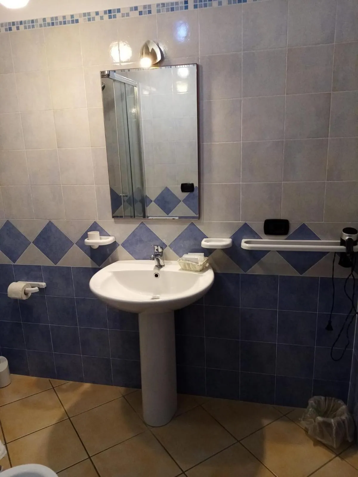 Bathroom in La Giara B&B