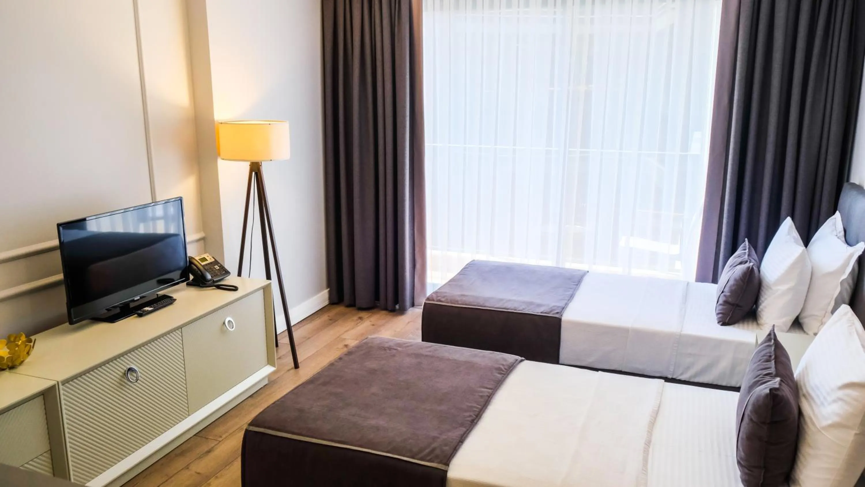 Photo of the whole room, Bed in MYWAY DELUXE Alsancak