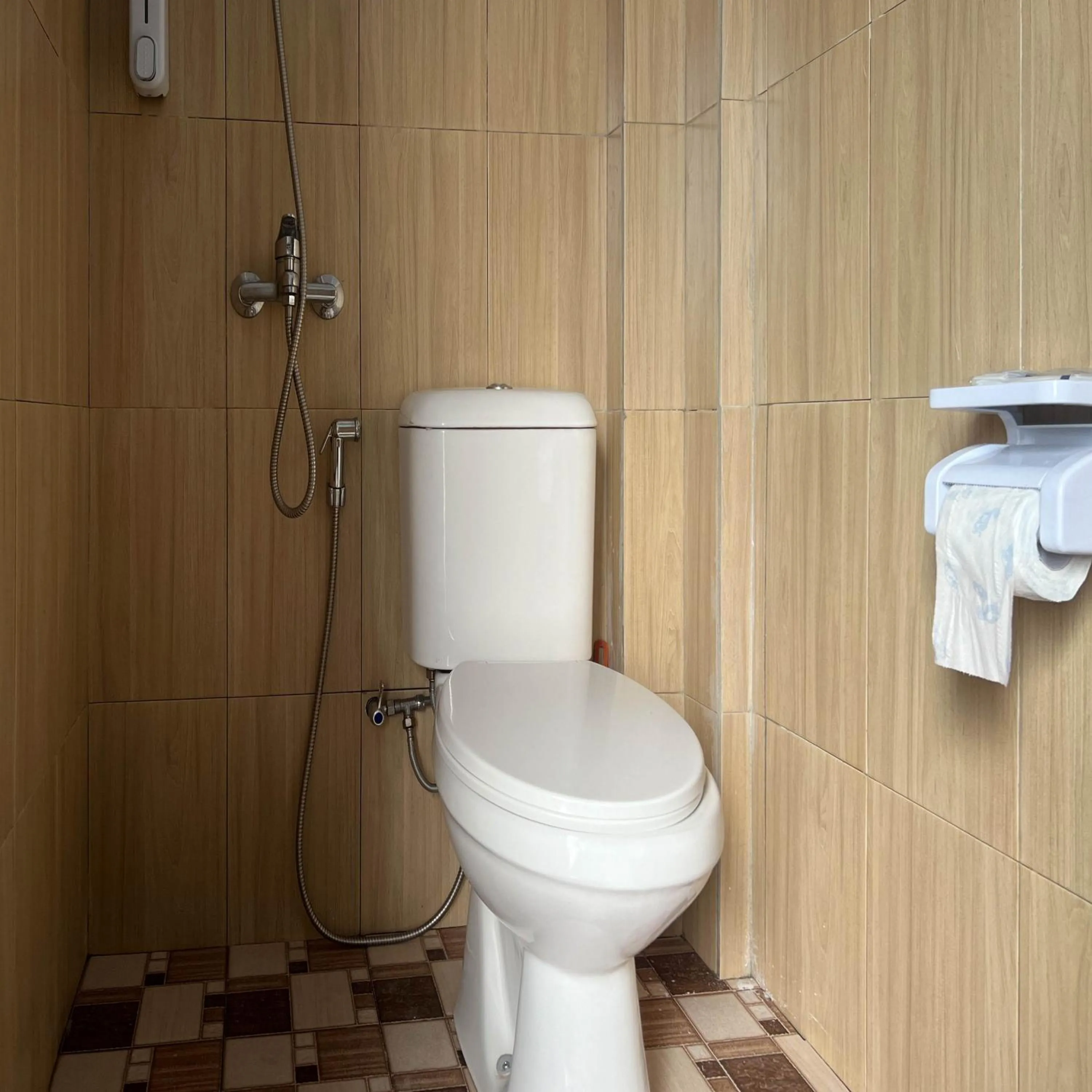 Bathroom in AN Homestay Syariah Mitra RedDoorz Wonosobo