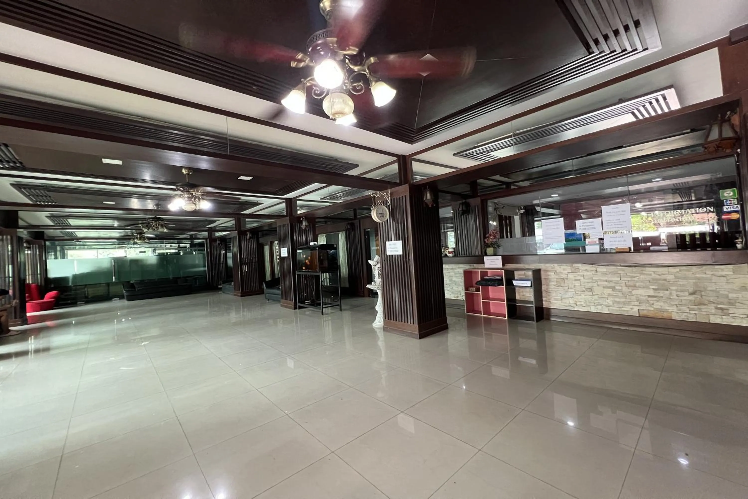 Lobby or reception in Phongsathon Mansion