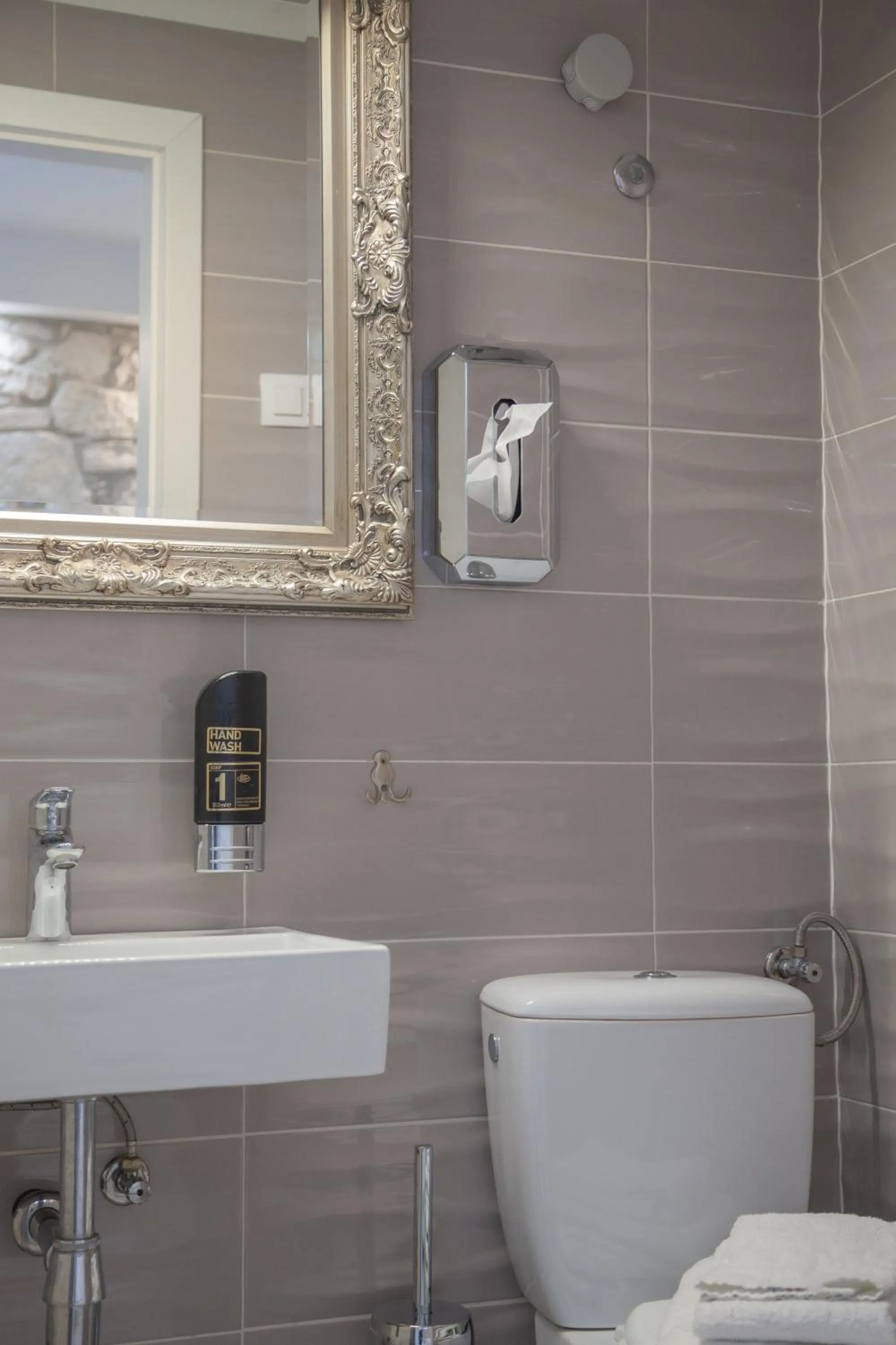 Bathroom in Captain Emo City Apartments