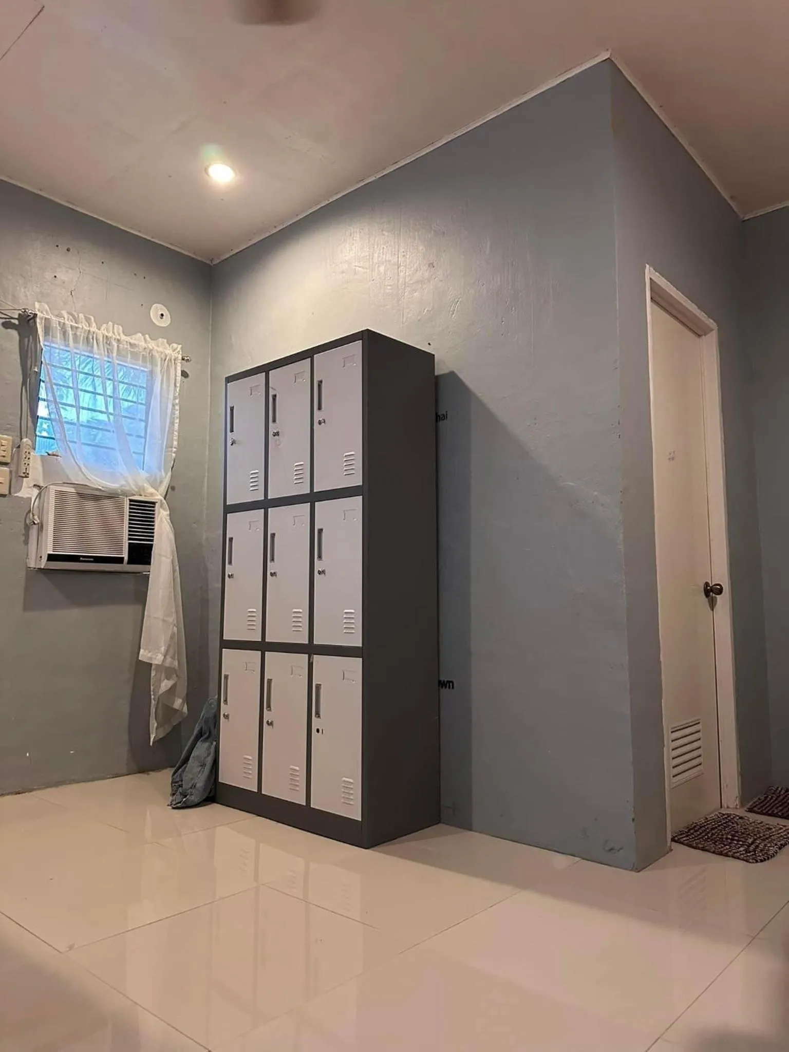 Lionfish Backpackers Hostel Malapascua