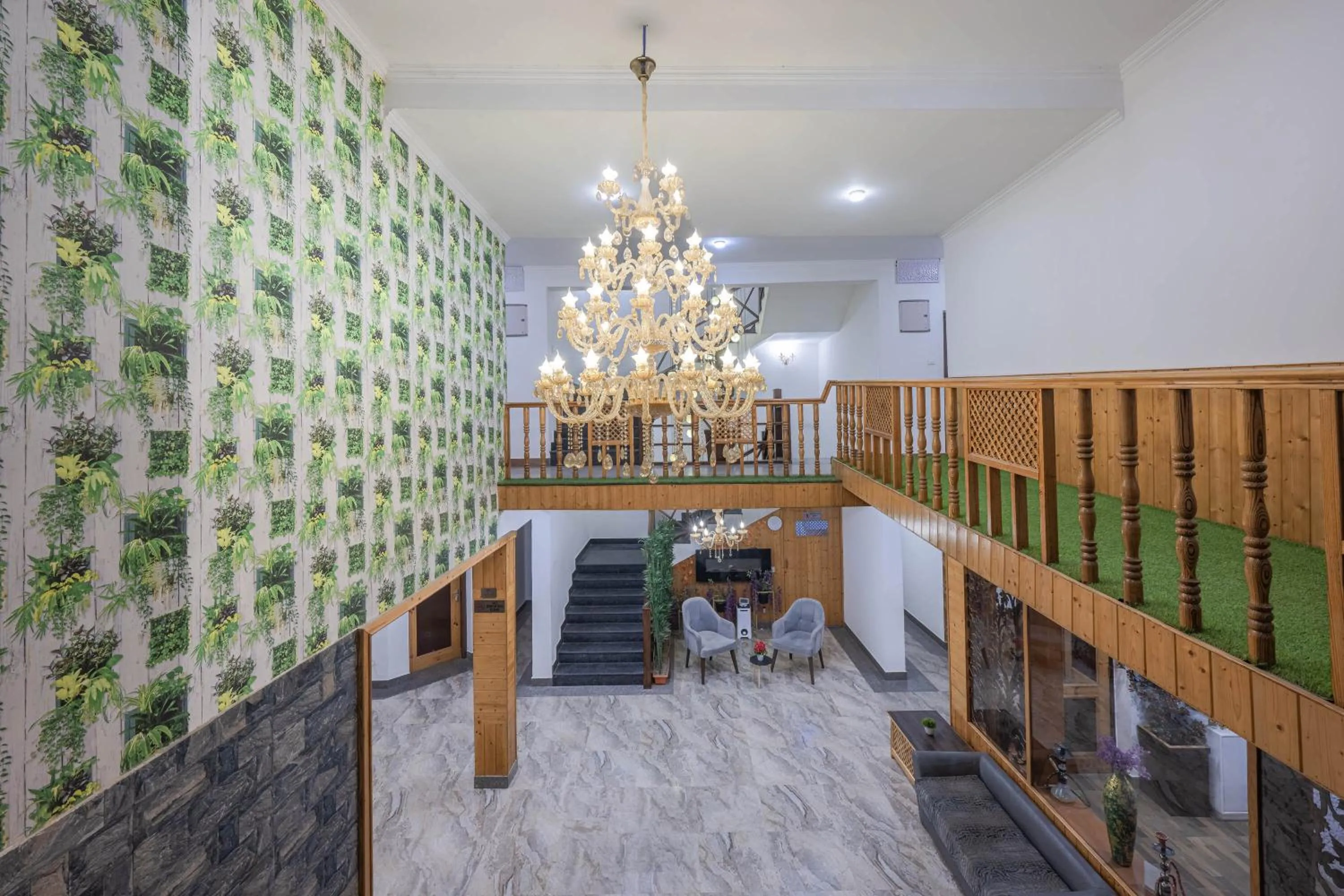 Lobby or reception in Echor Kashmir Holidays Resort Srinagar