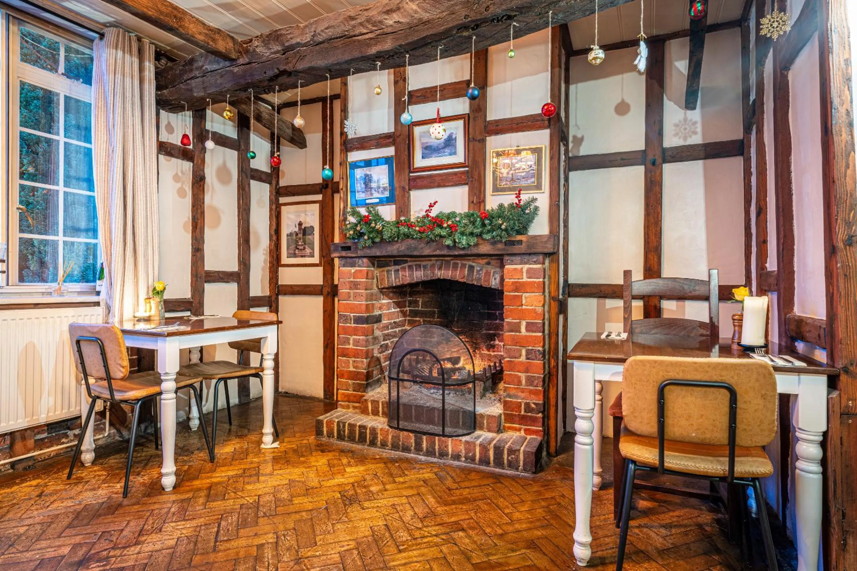 Lounge or bar in The Bull on the Green