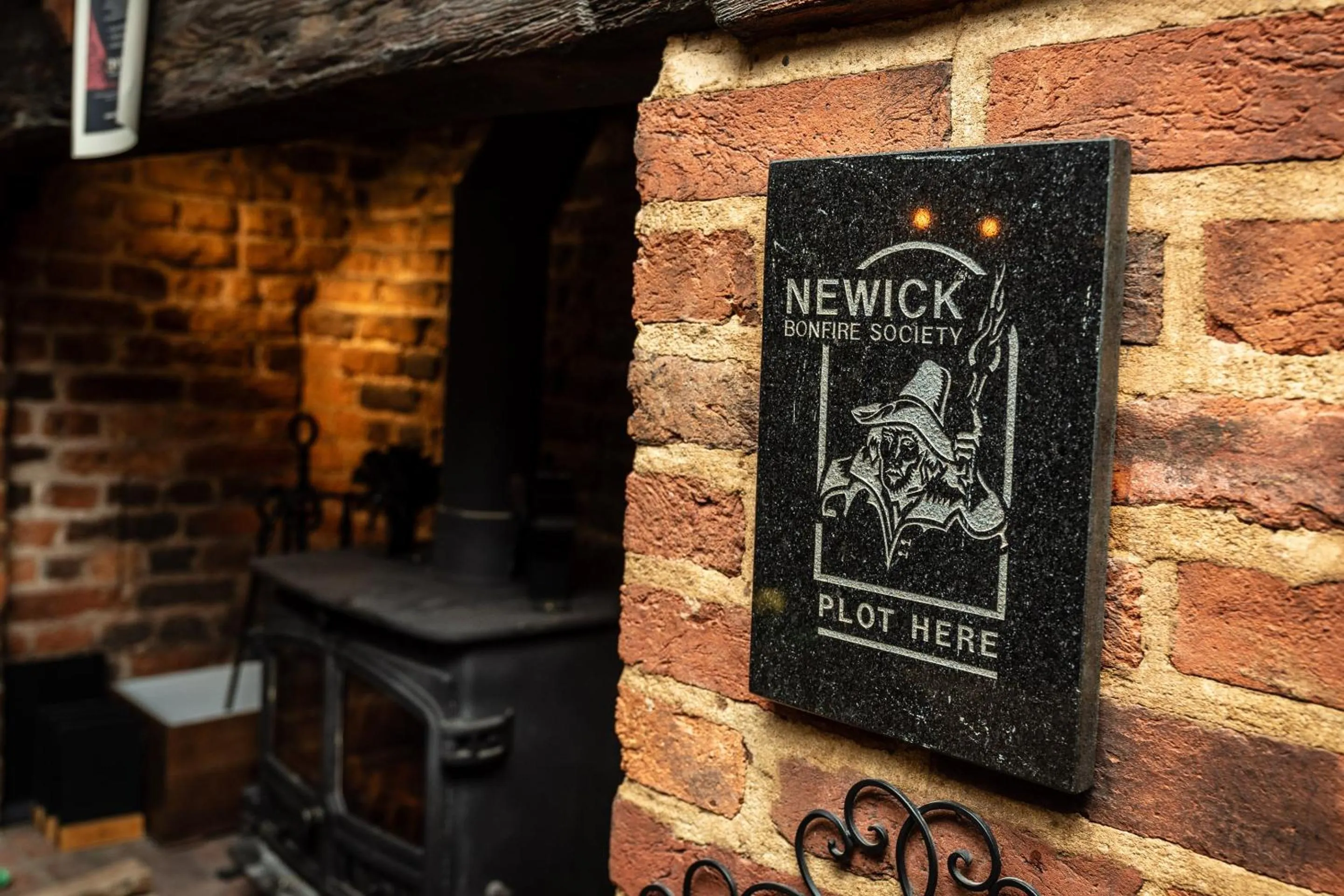 Lounge or bar in The Bull on the Green