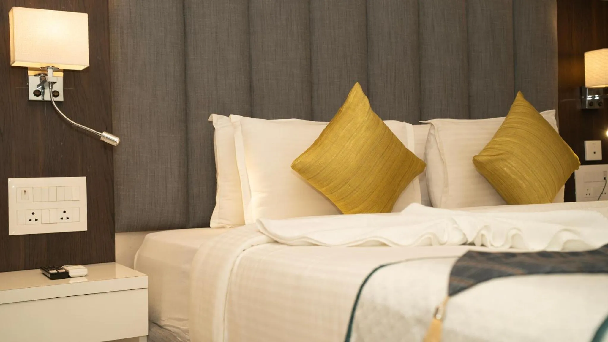 Bed in Hotel Devdeep Porvorim