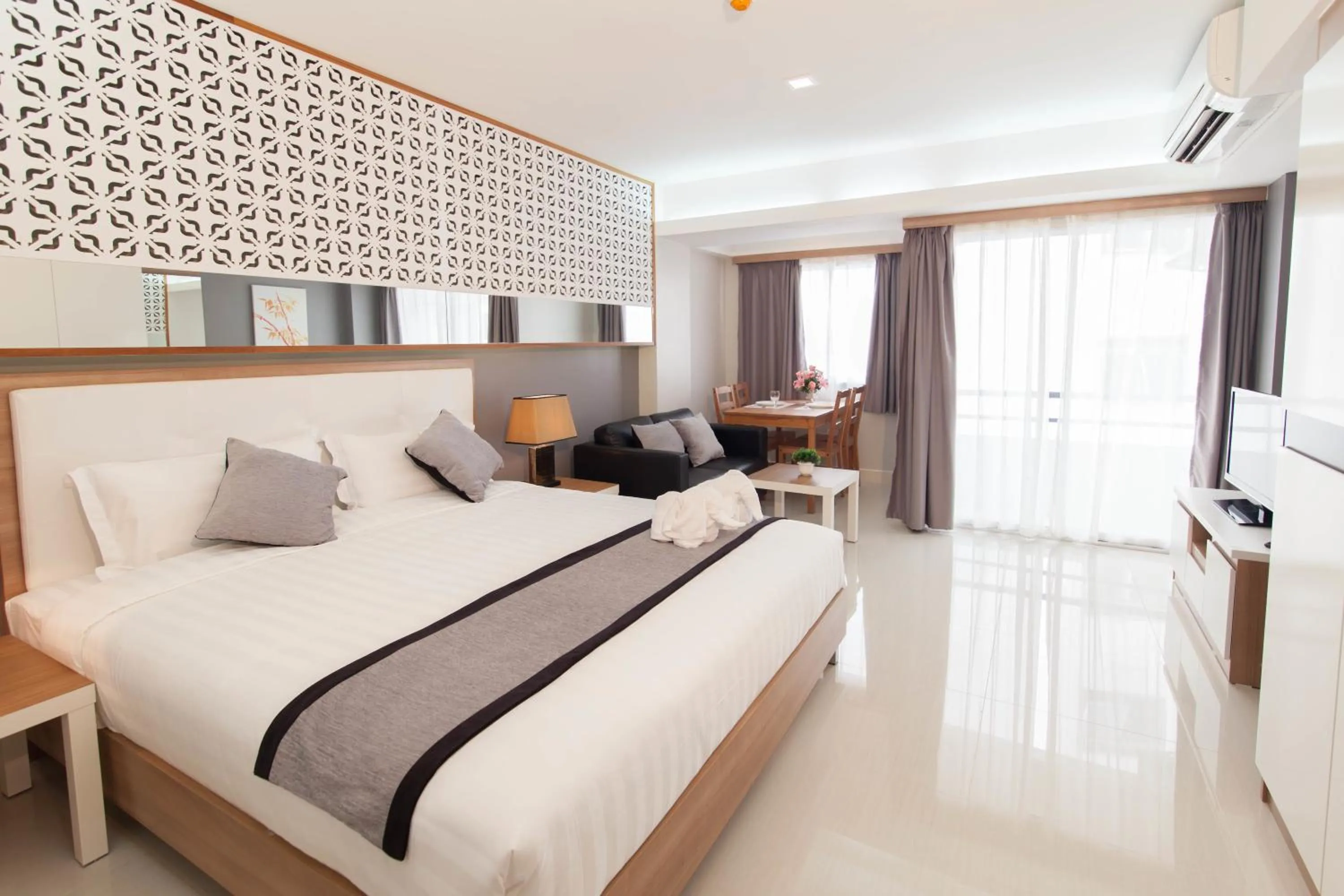 Day, Bed in Racha Residence