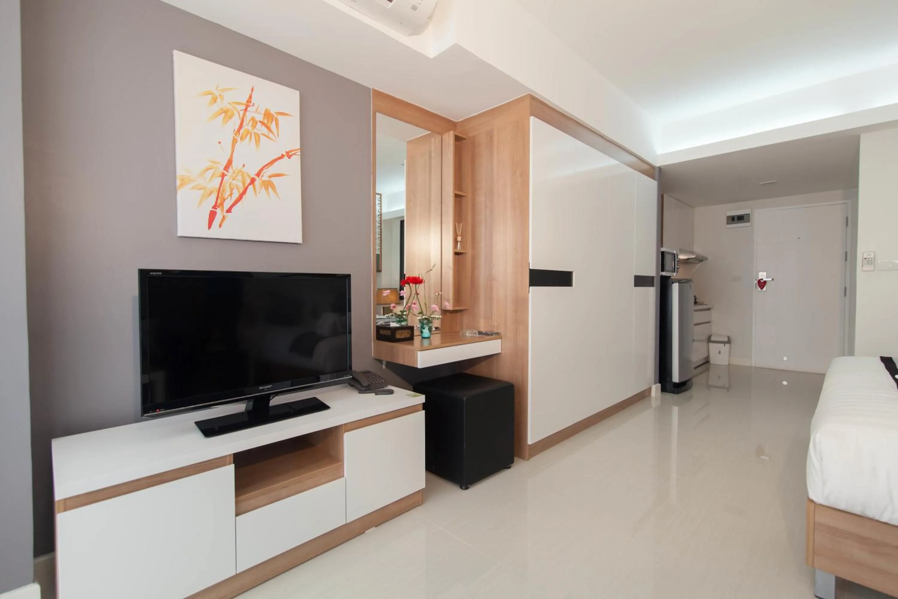 Decorative detail, Bed in Racha Residence