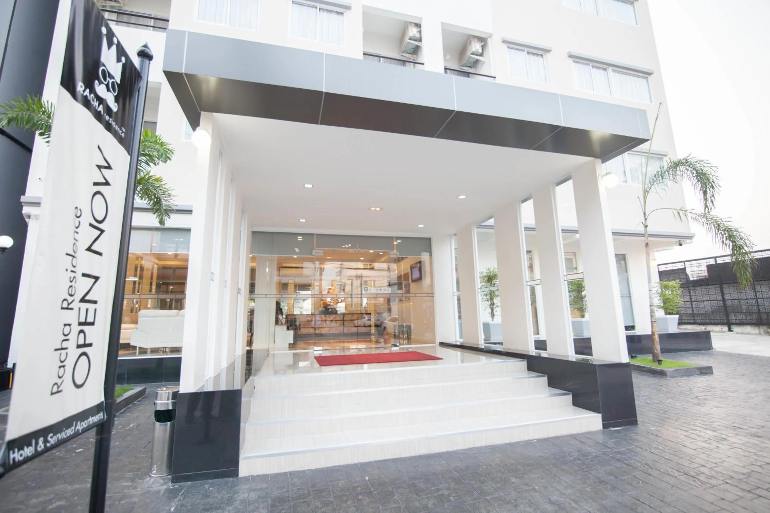 Facade/entrance in Racha Residence