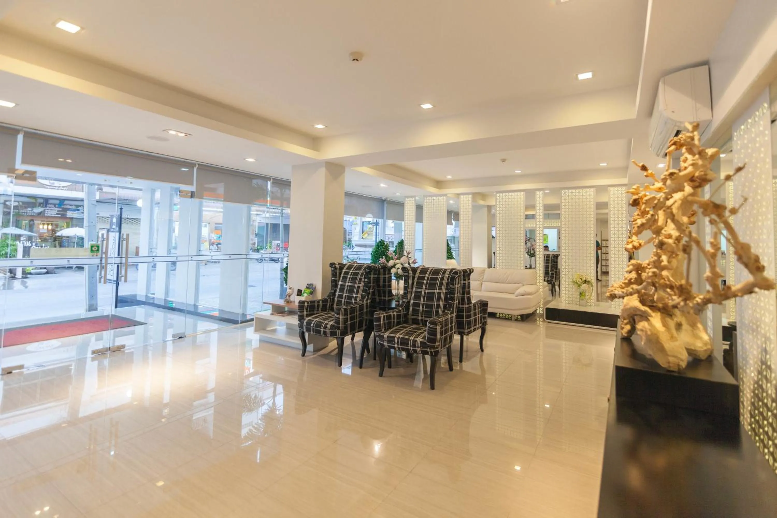 Lobby or reception in Racha Residence