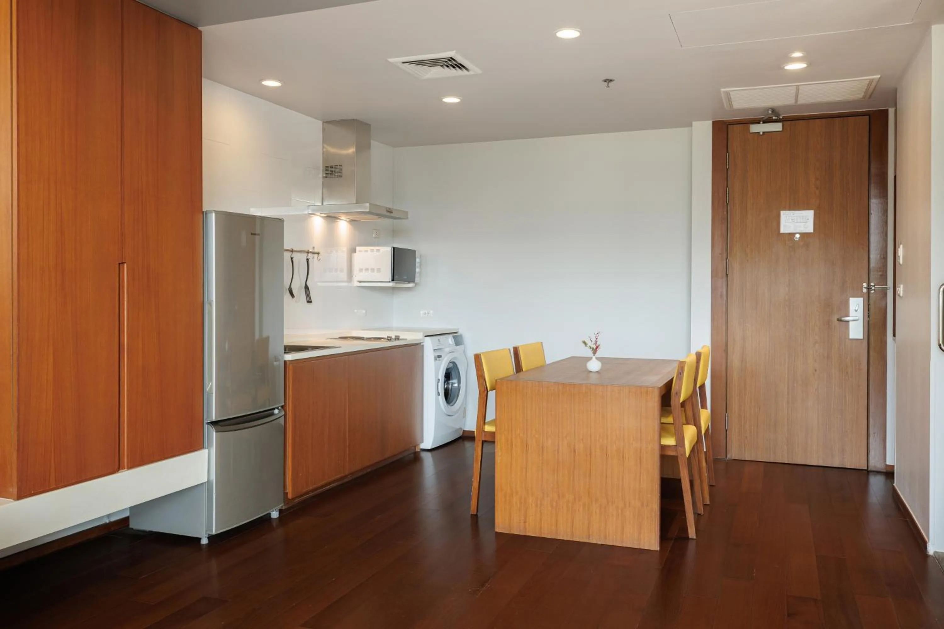 Kitchen or kitchenette in Eastin Tan Hotel Chiang Mai