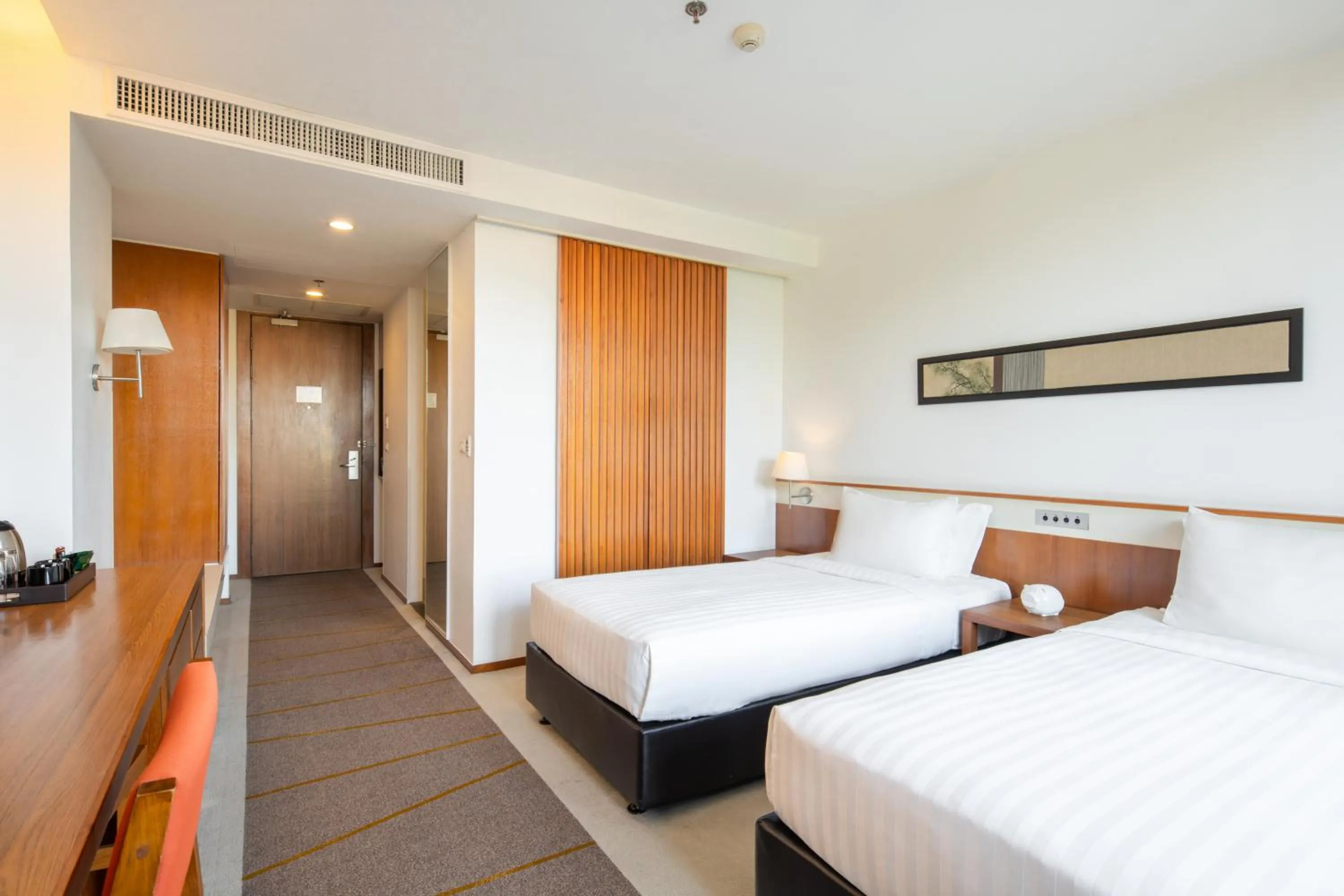 Bedroom, Bed in Eastin Tan Hotel Chiang Mai