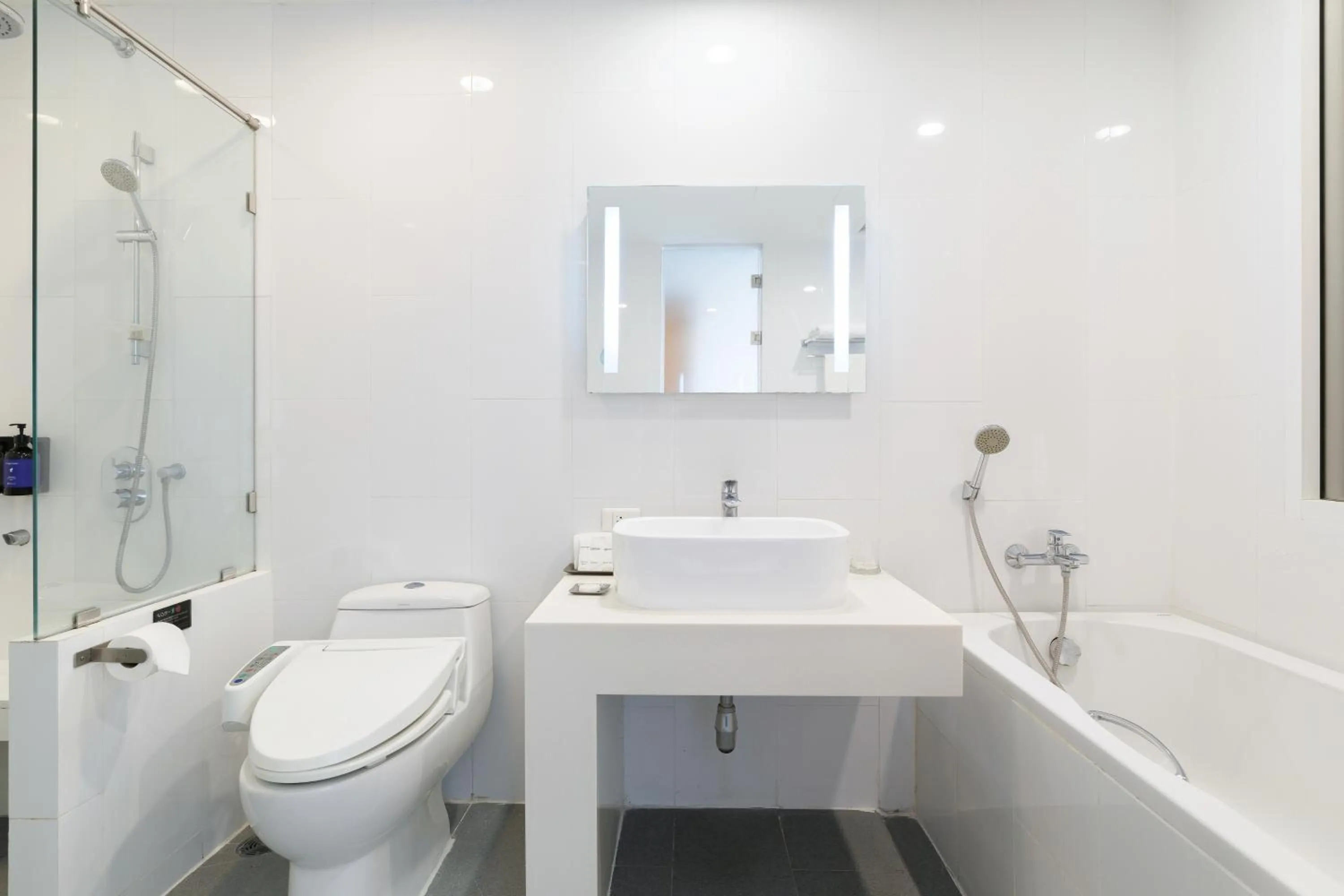 Bathroom in Eastin Tan Hotel Chiang Mai