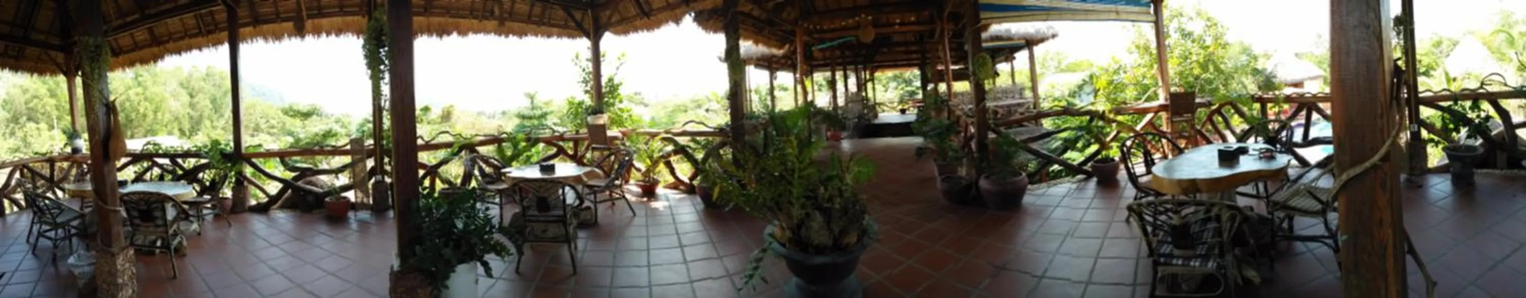 Restaurant/places to eat in Darica Resort