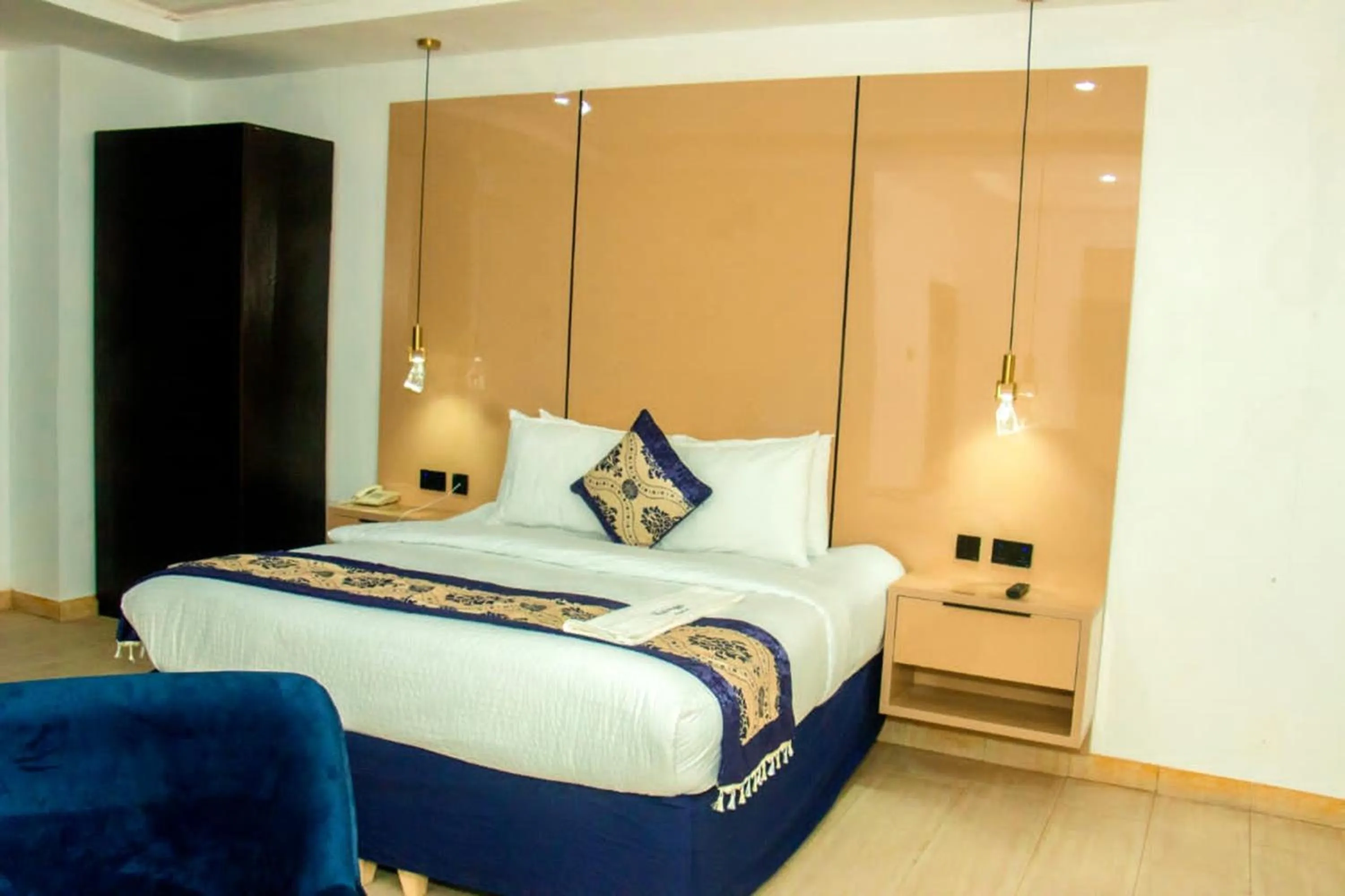 Bed in Water Ripples Hotel Lekki