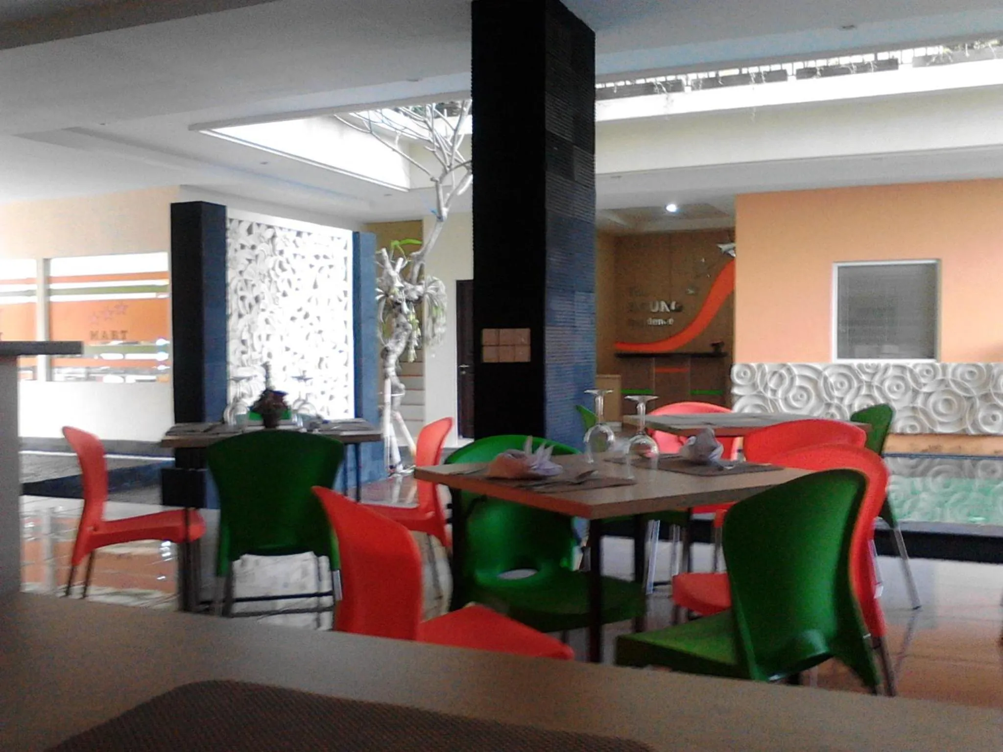 Restaurant/places to eat in The Agung Residence