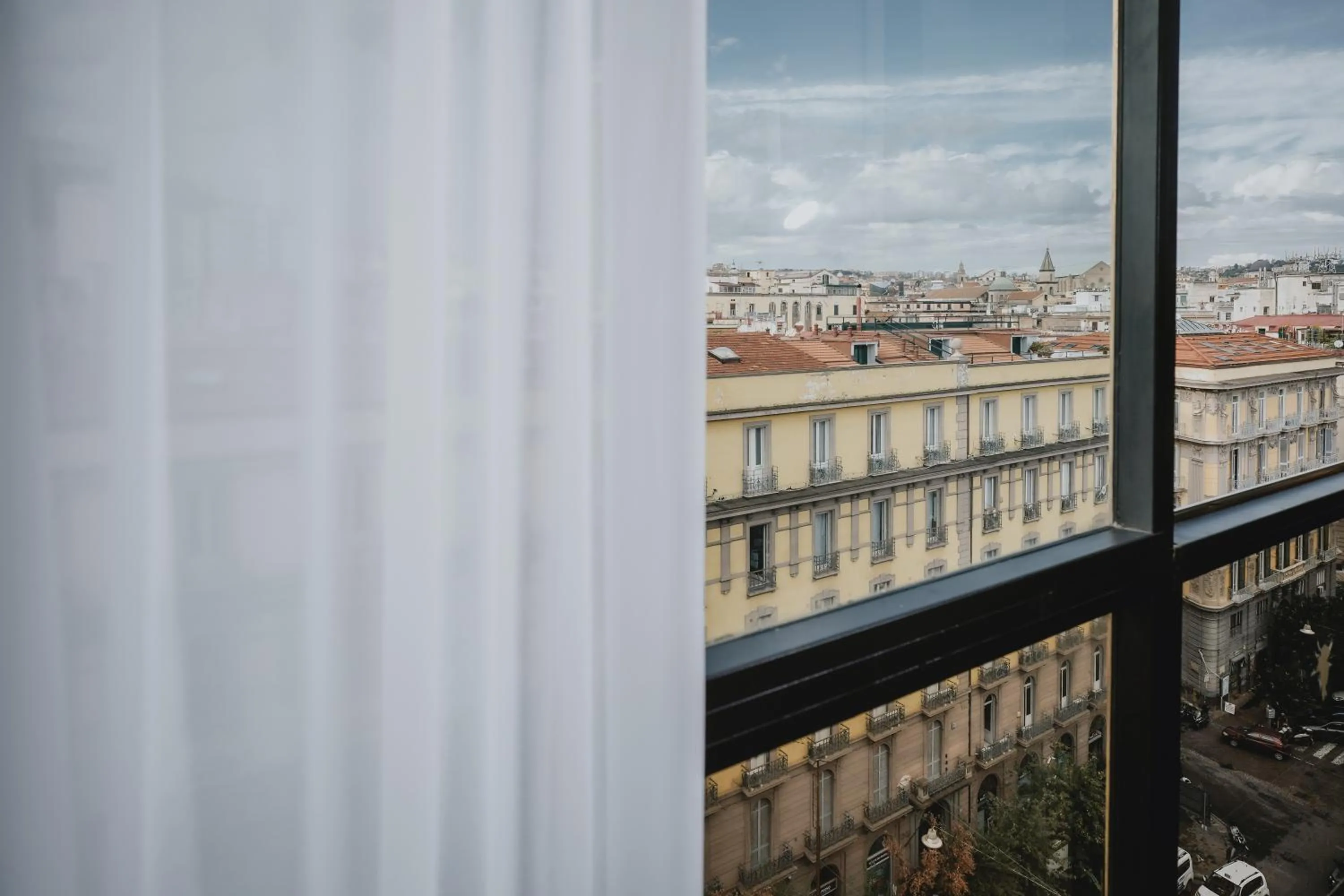 Day in POETICA BOUTIQUE SKY HOTEL