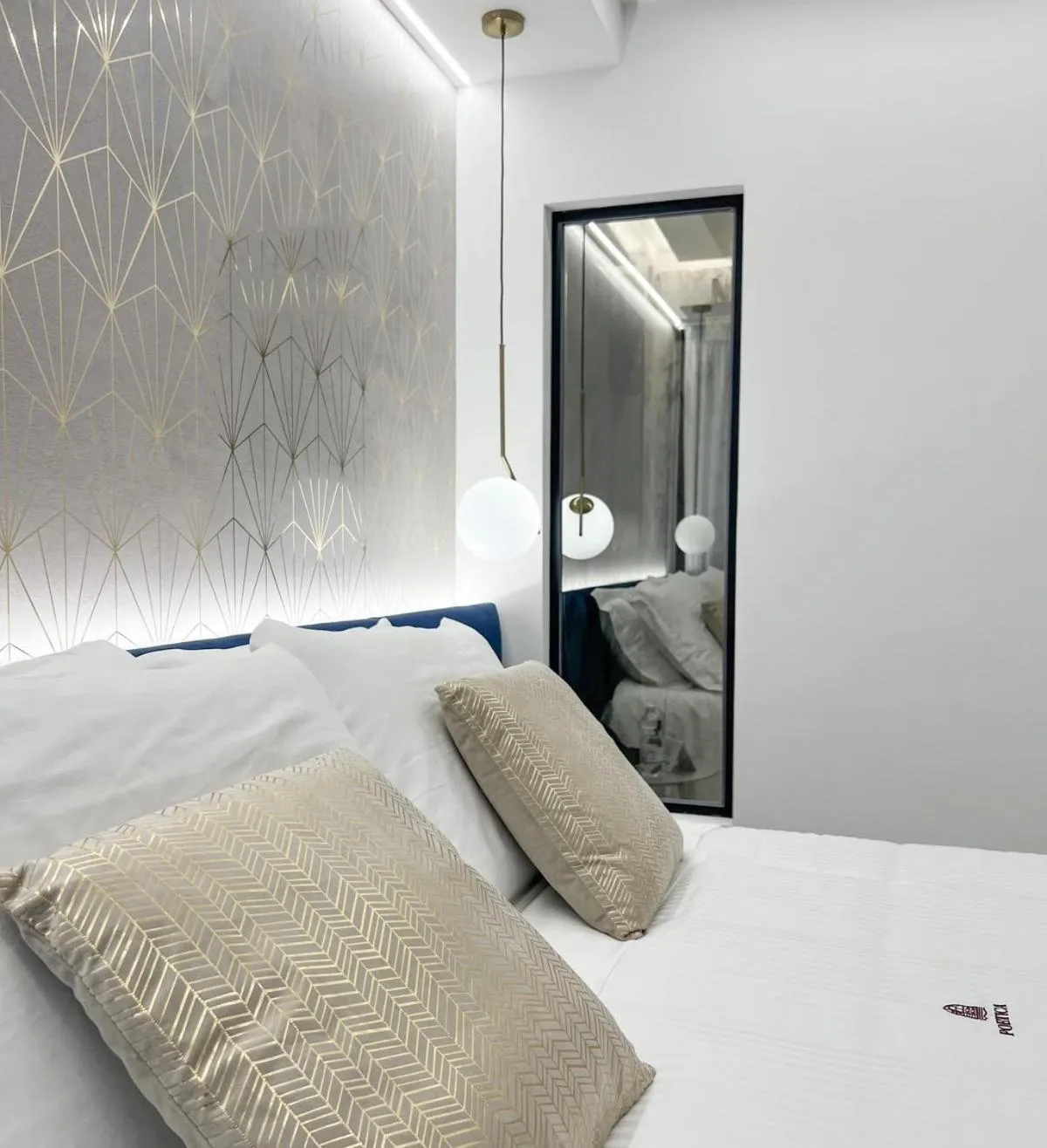 Photo of the whole room, Bed in POETICA BOUTIQUE SKY HOTEL