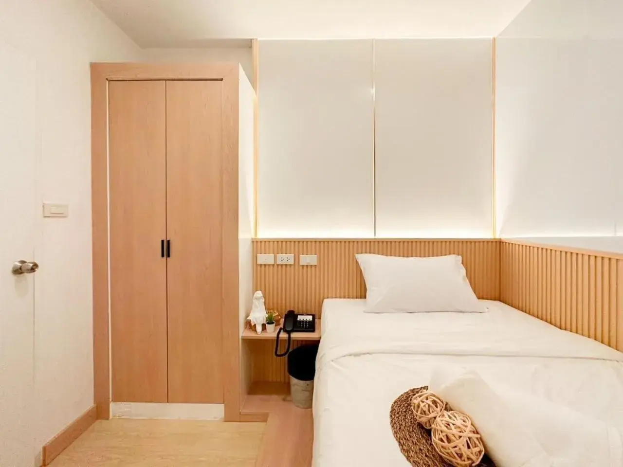 Small Single Room (No Window) in Thrive Hotel Small Single Room (No Window) in Thrive Hotel