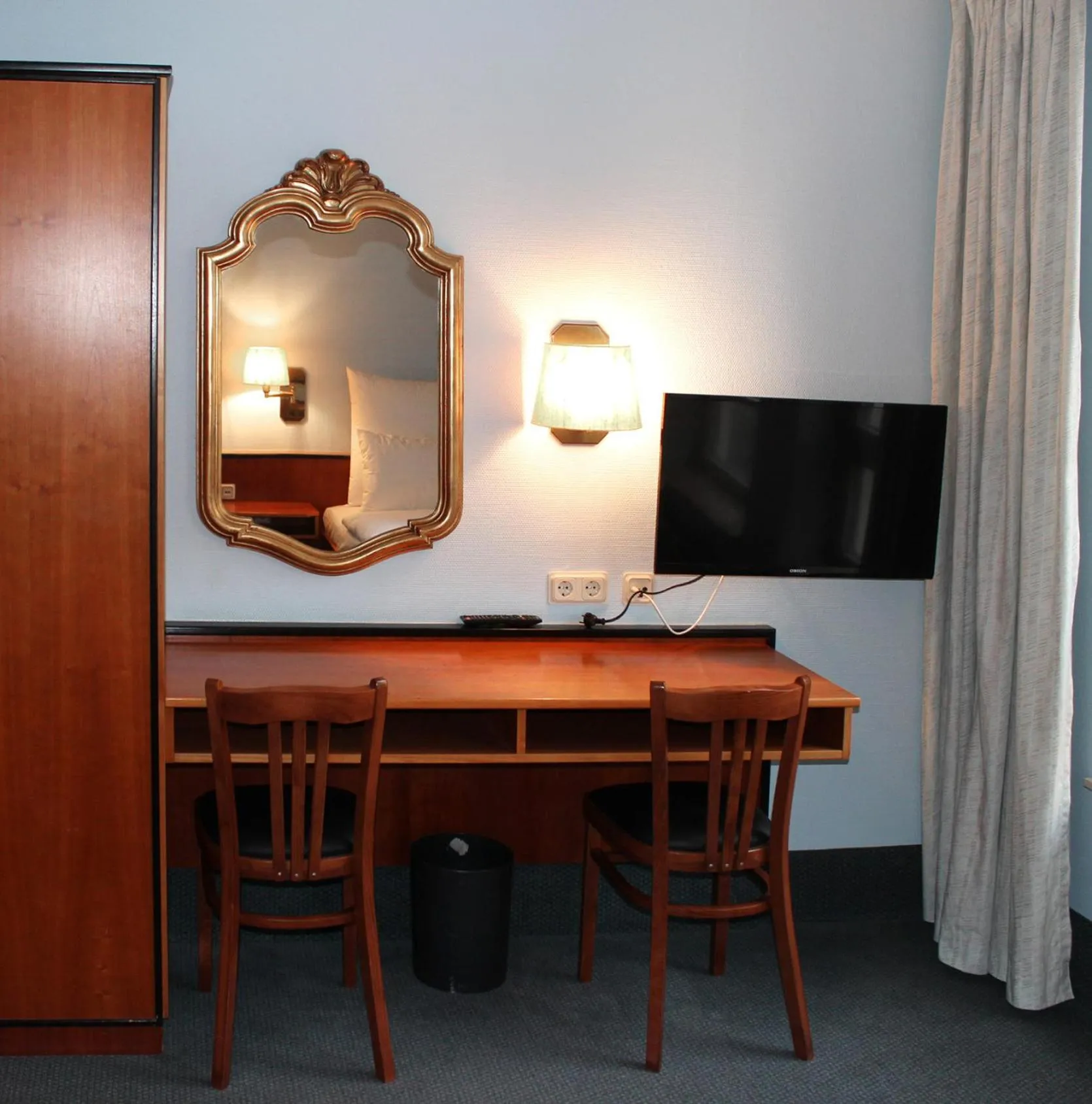 TV and multimedia in Hotel Mozart Bonn