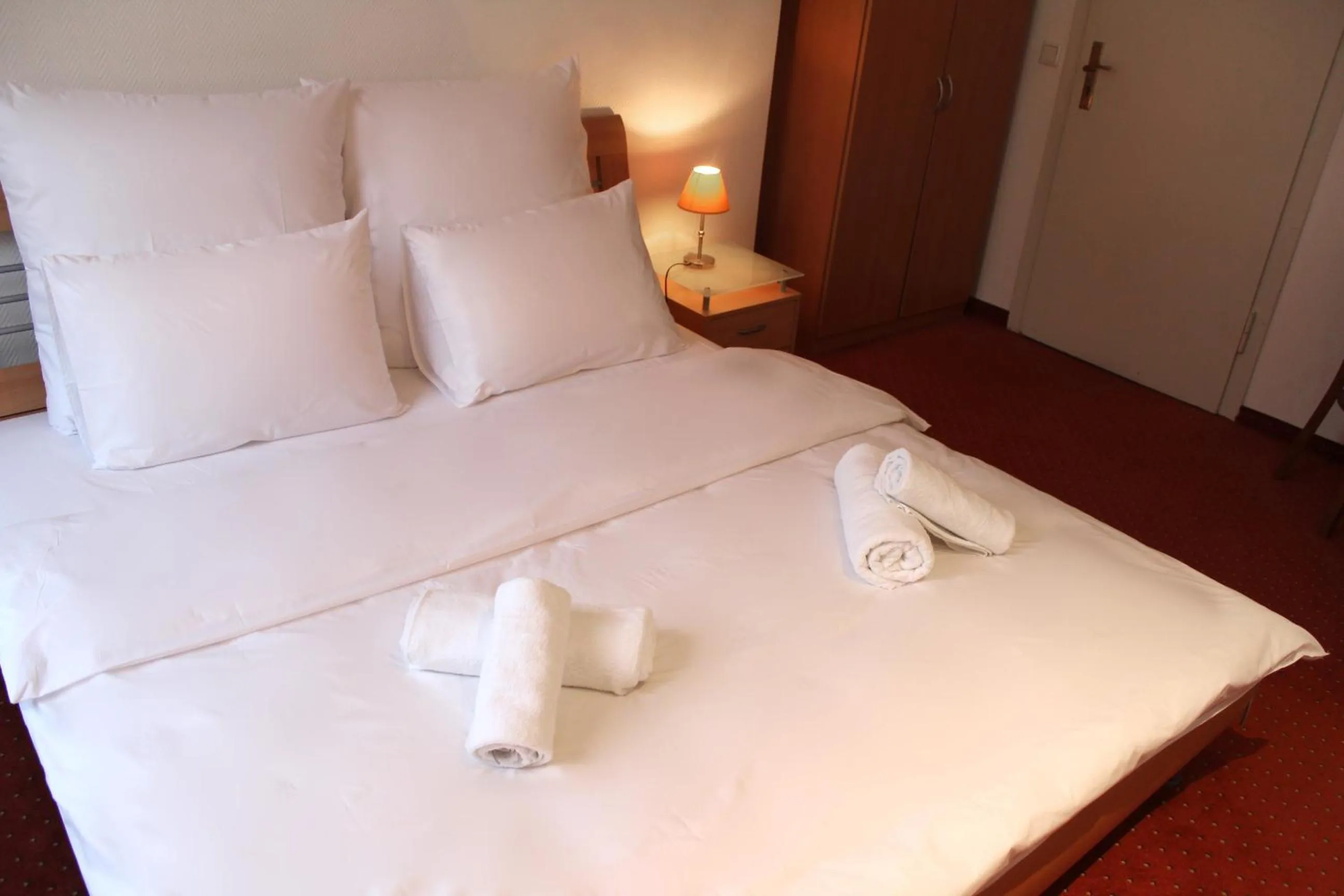 Bed in Hotel Mozart Bonn