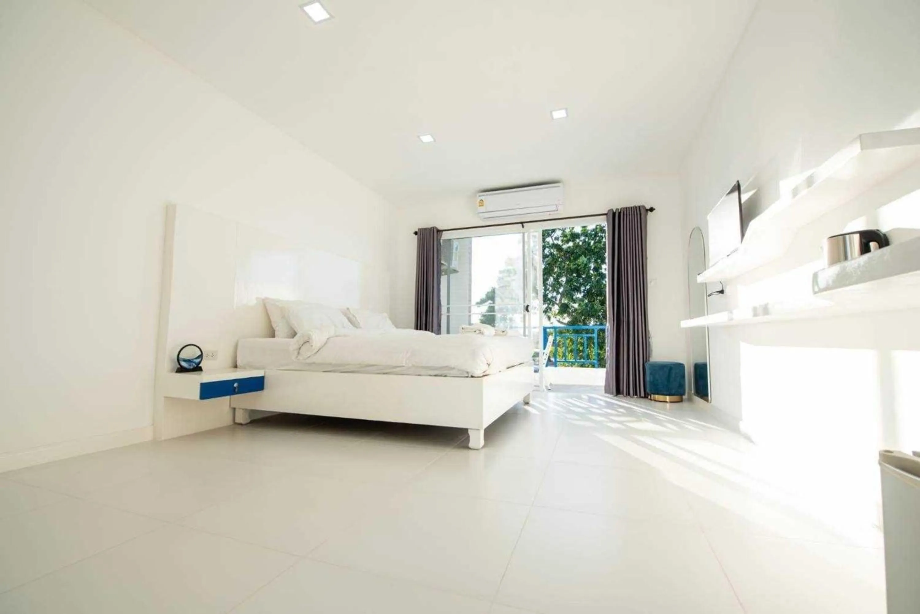 Photo of the whole room, Bed in Collection O To The Sea Resort Thailand