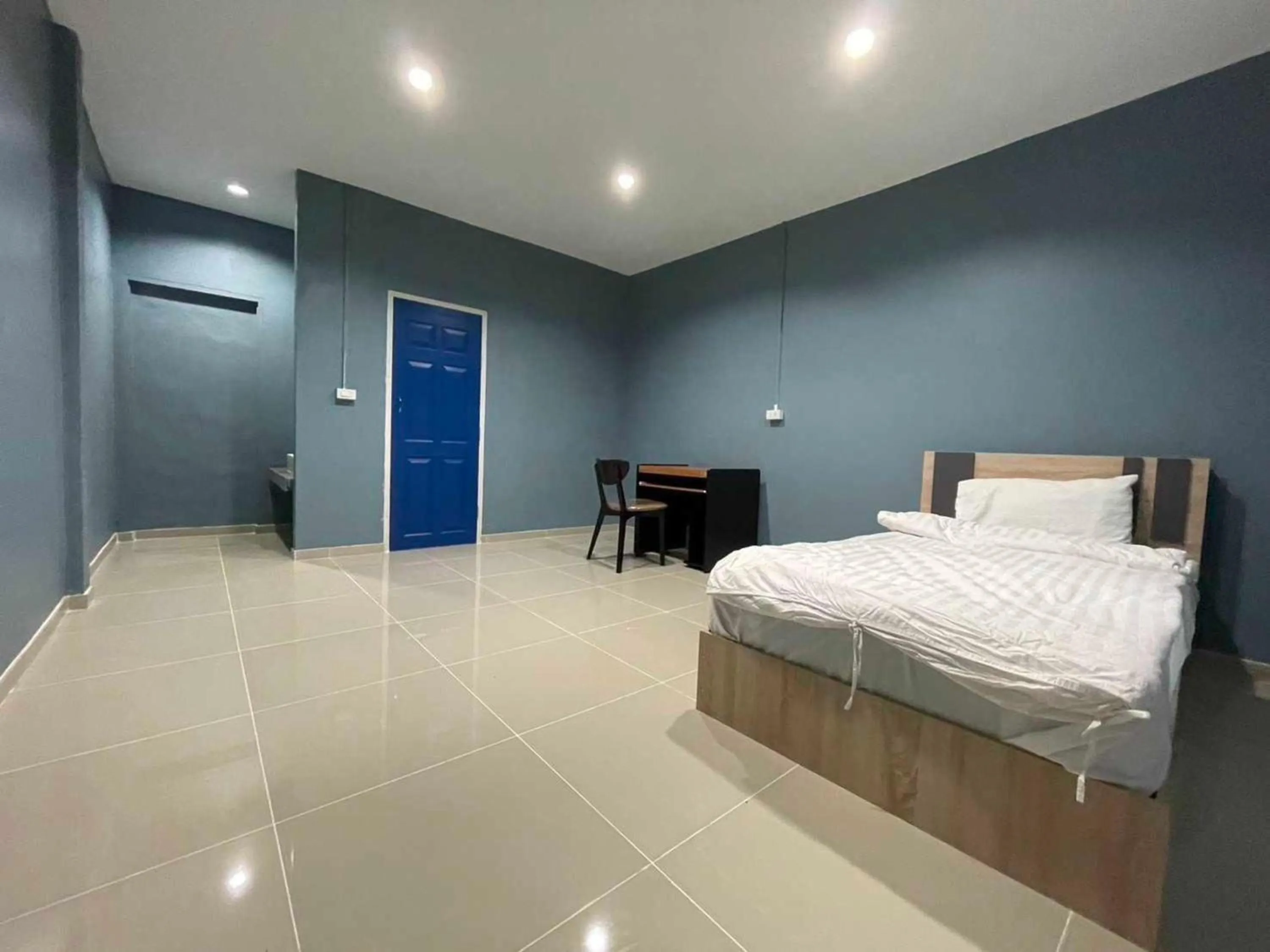 Photo of the whole room, Bed in Collection O To The Sea Resort Thailand