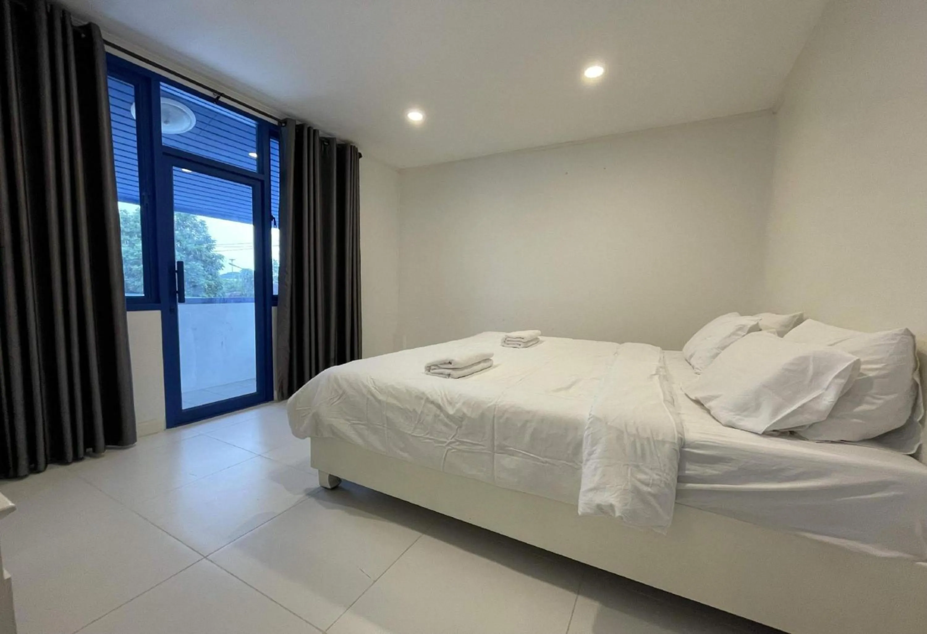 Photo of the whole room, Bed in Collection O To The Sea Resort Thailand