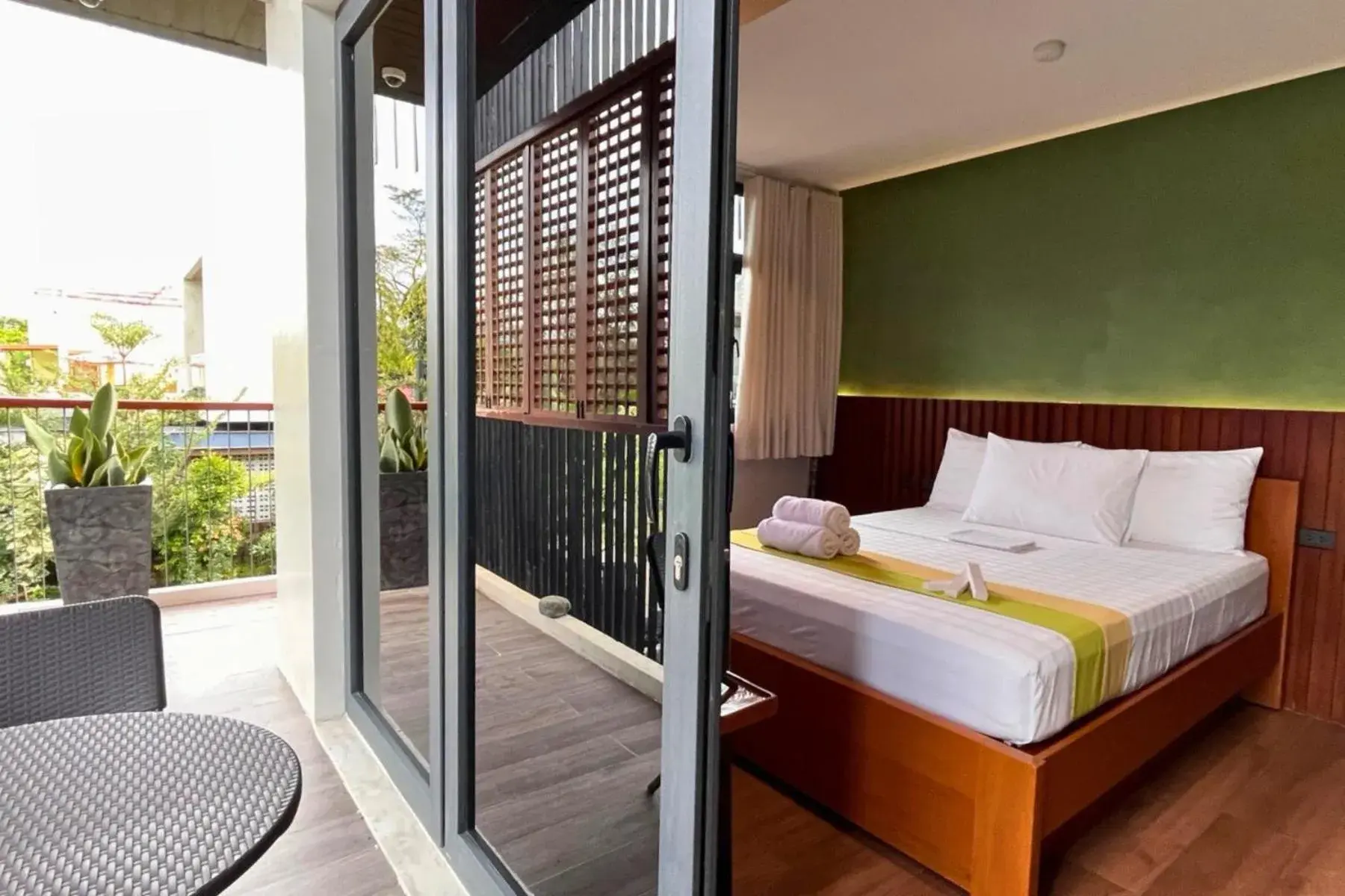 Suite with Balcony in Mula De La Paz Suite with Balcony in Mula De La Paz