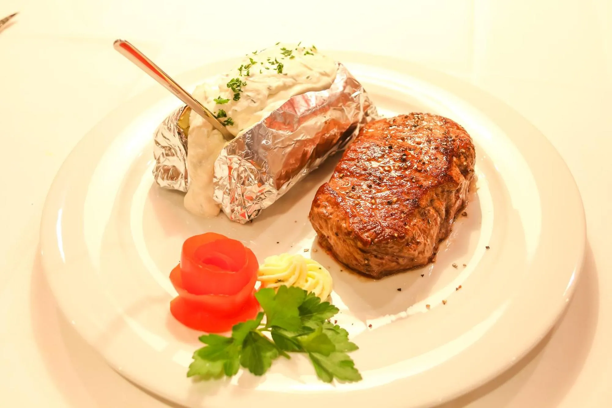 Food and drinks in Hotel Arkade