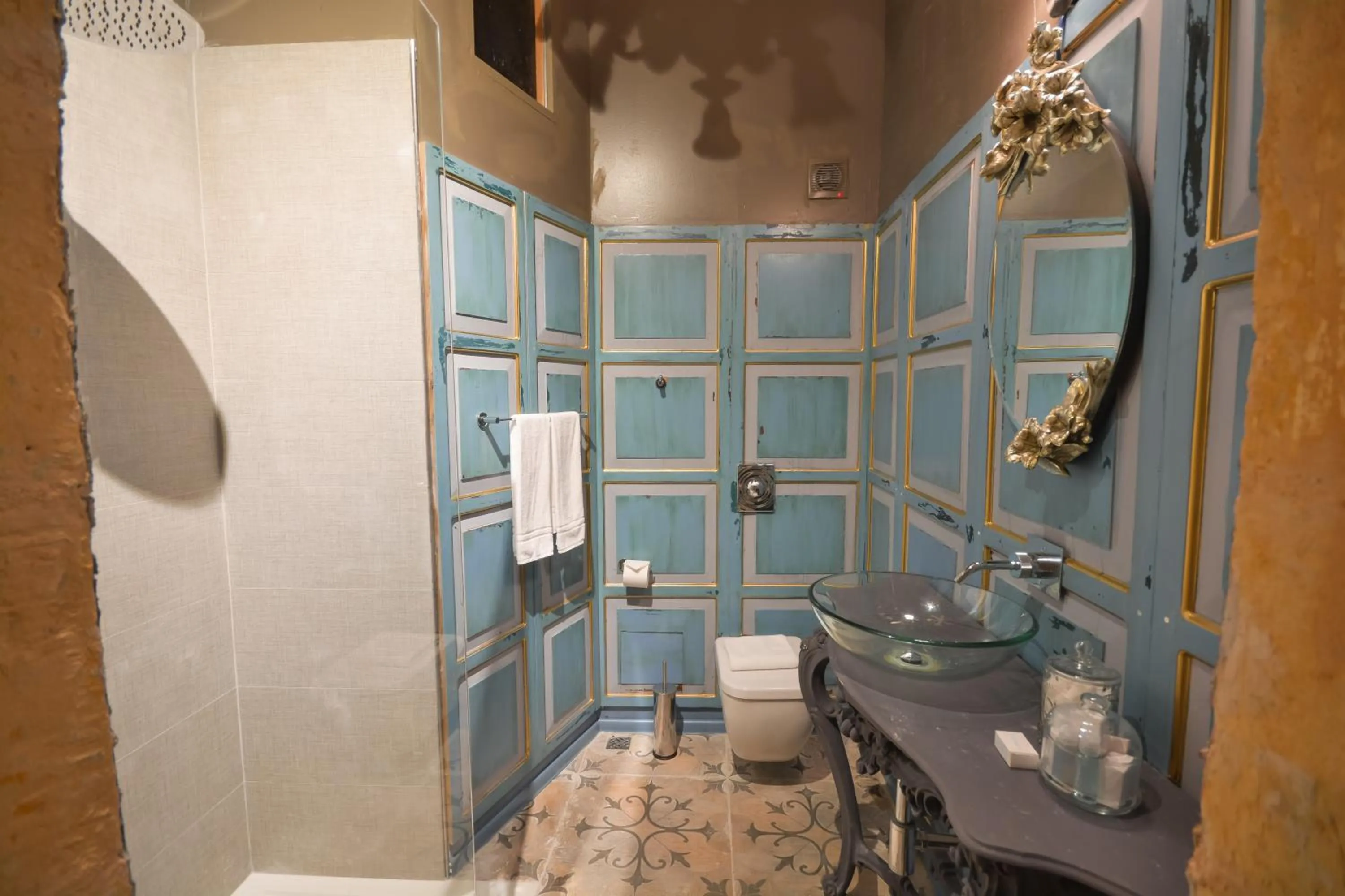 Shower in The Vincent Boutique Suites