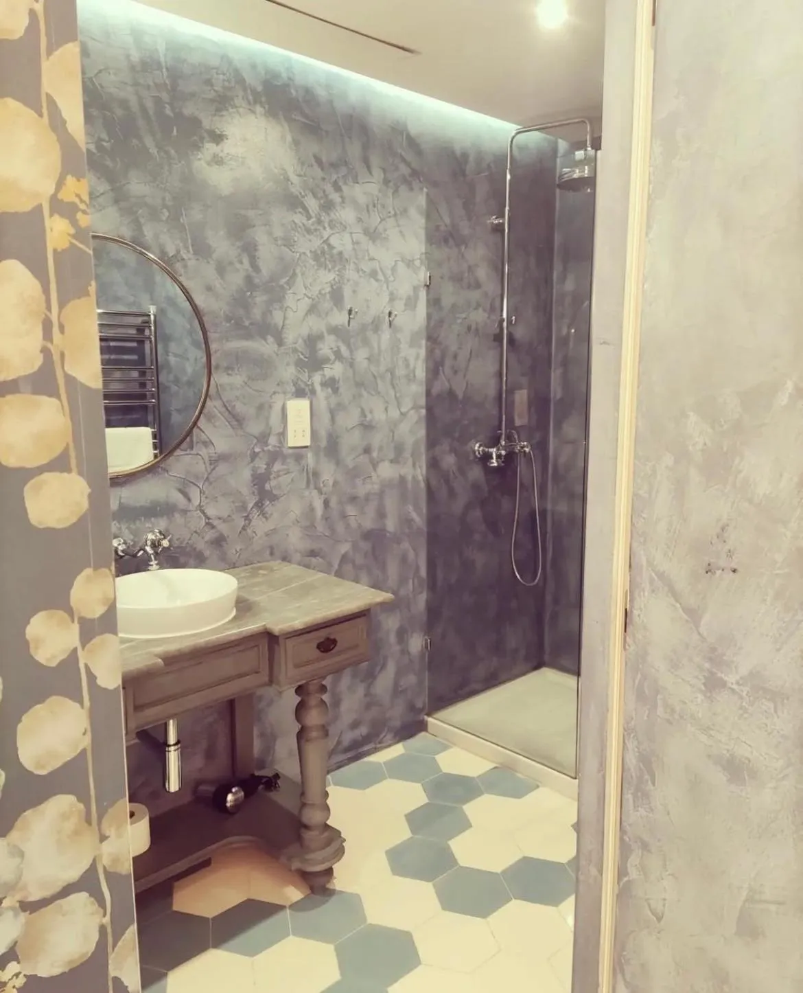 Shower in The Vincent Boutique Suites