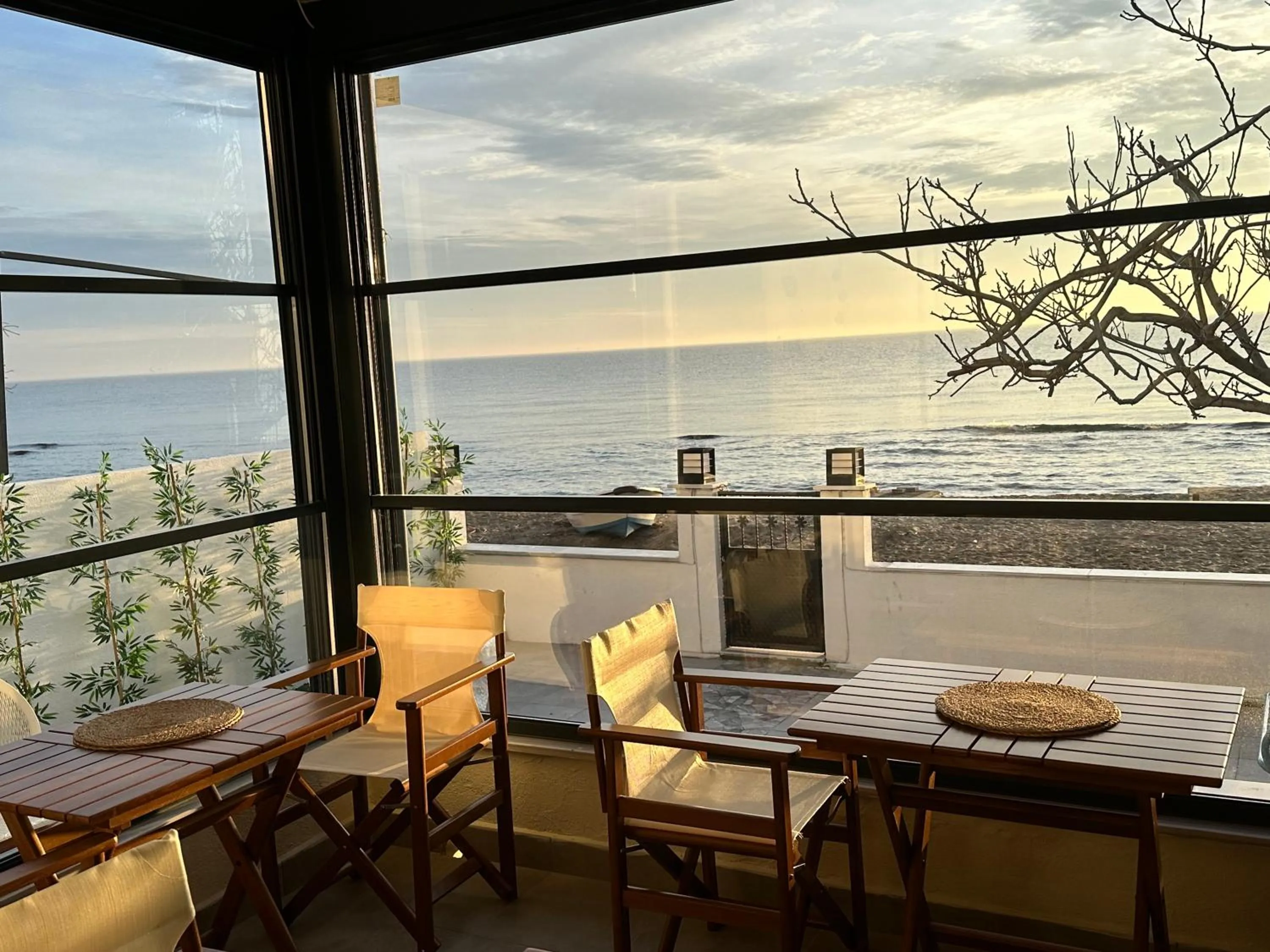 Dining area in Kingway Suite