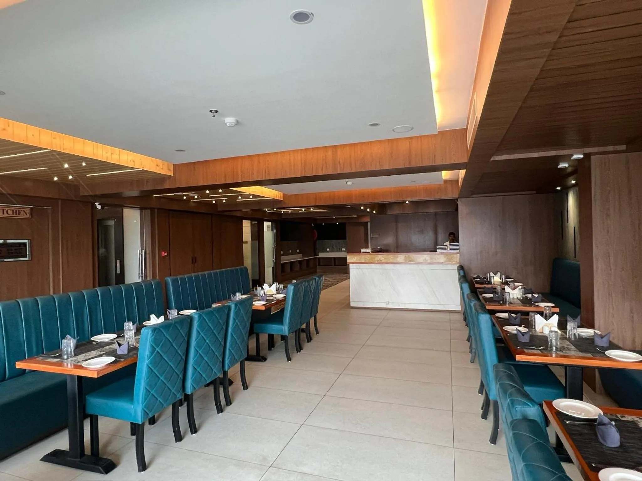 Restaurant/places to eat in HOTEL PRAJYOT