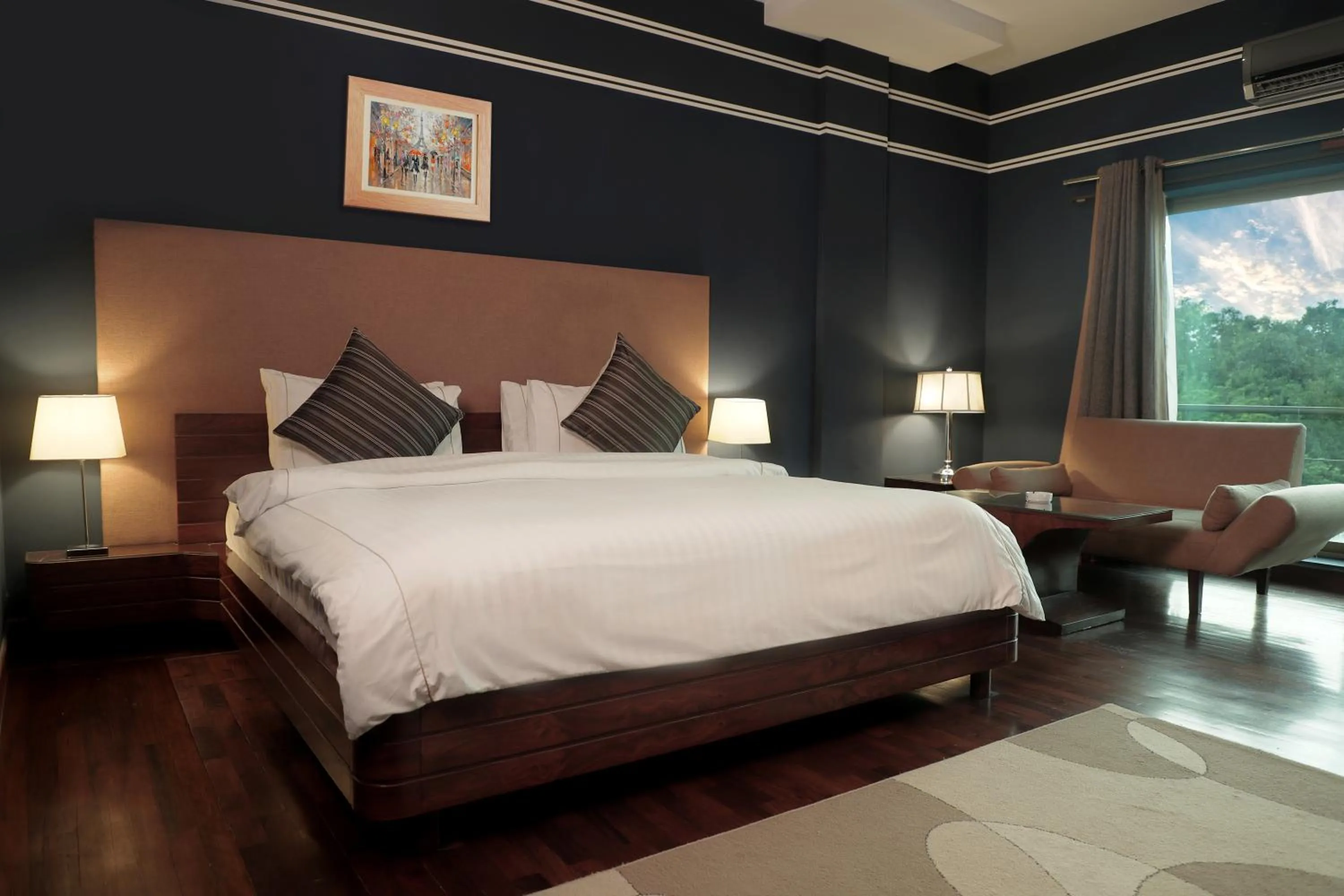 Bed in The Residency Hotel