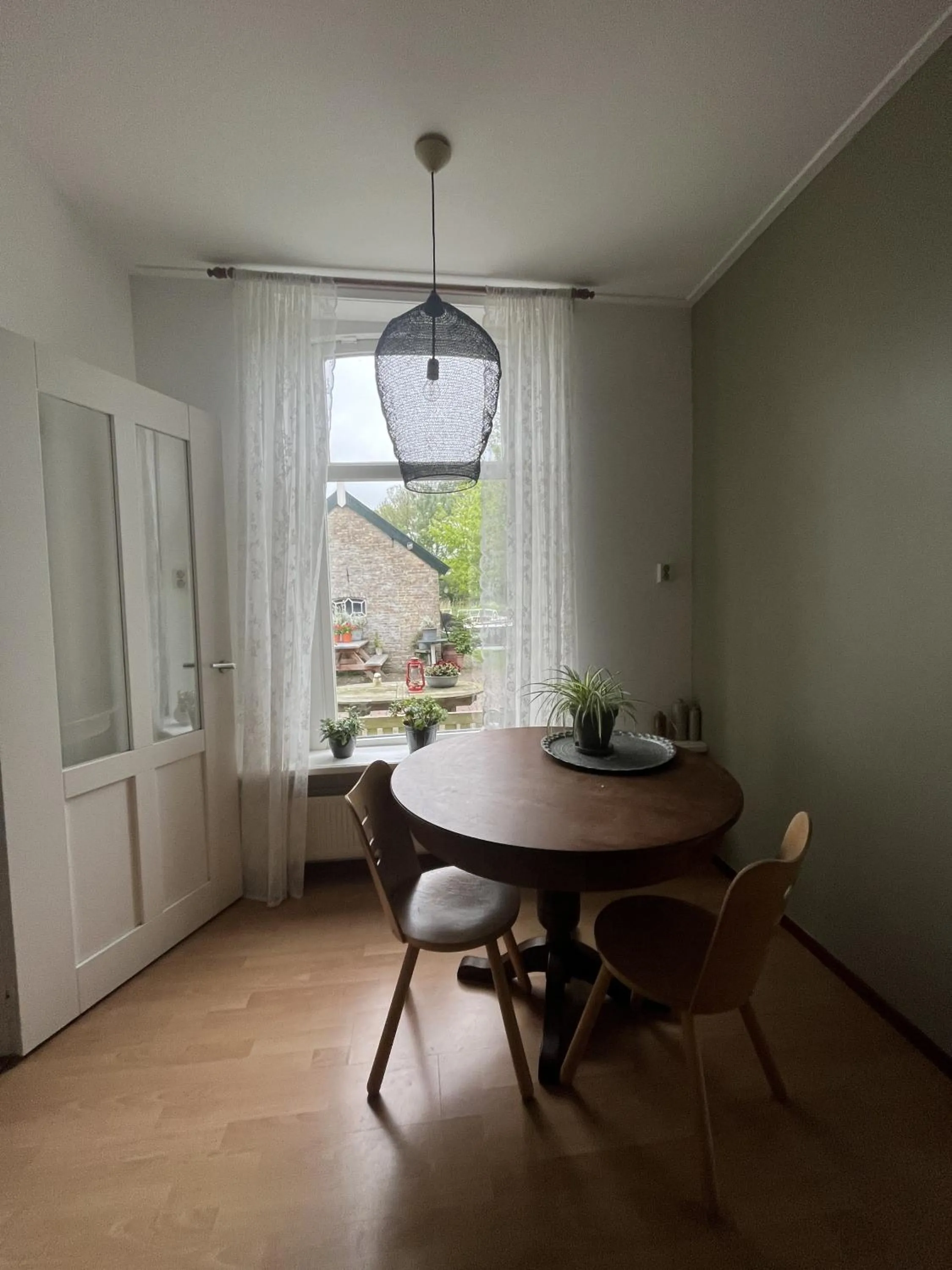 Dining area in Vakantiehuisjes Marsherne